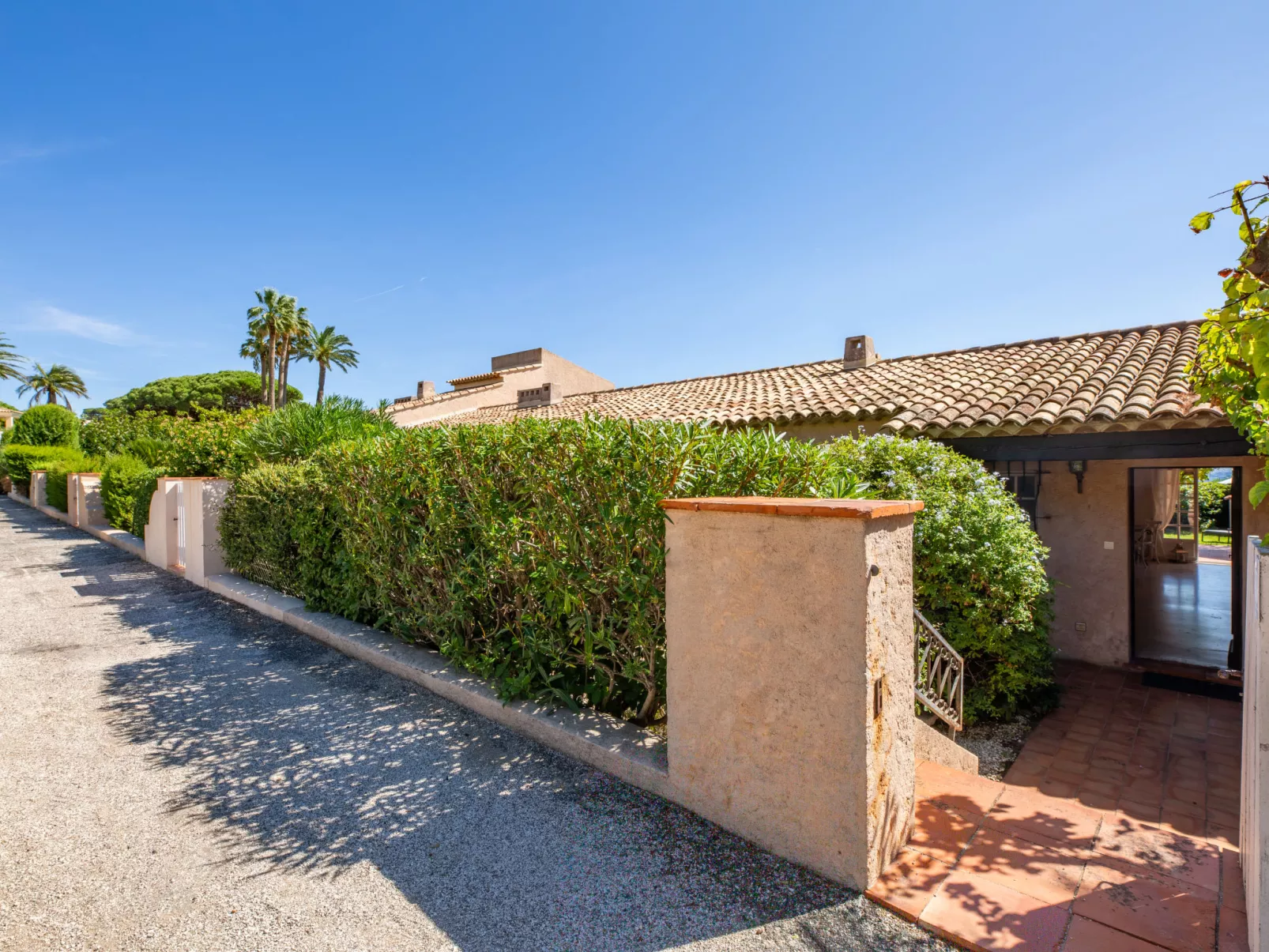 El Cantarello-Buiten