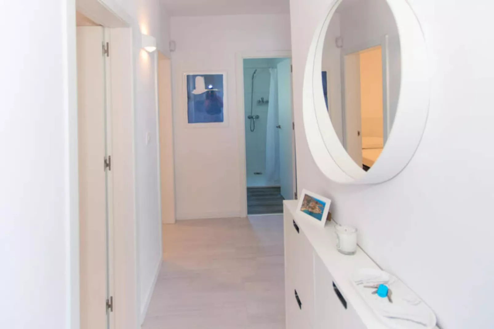 Maison à Roses-Niet-getagd