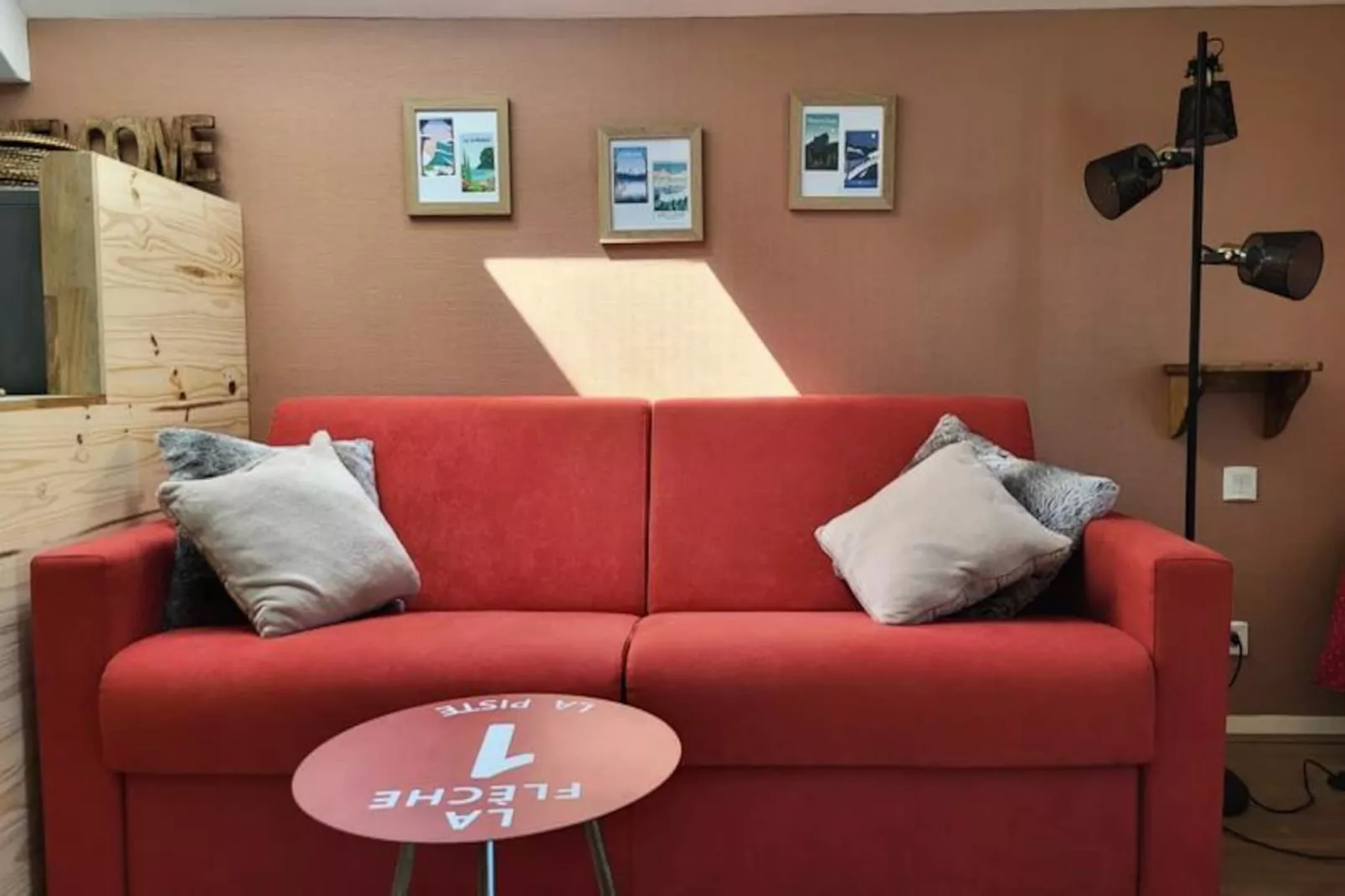 Appartement Spacieux Au Petit Bois, La Féclaz-Niet-getagd