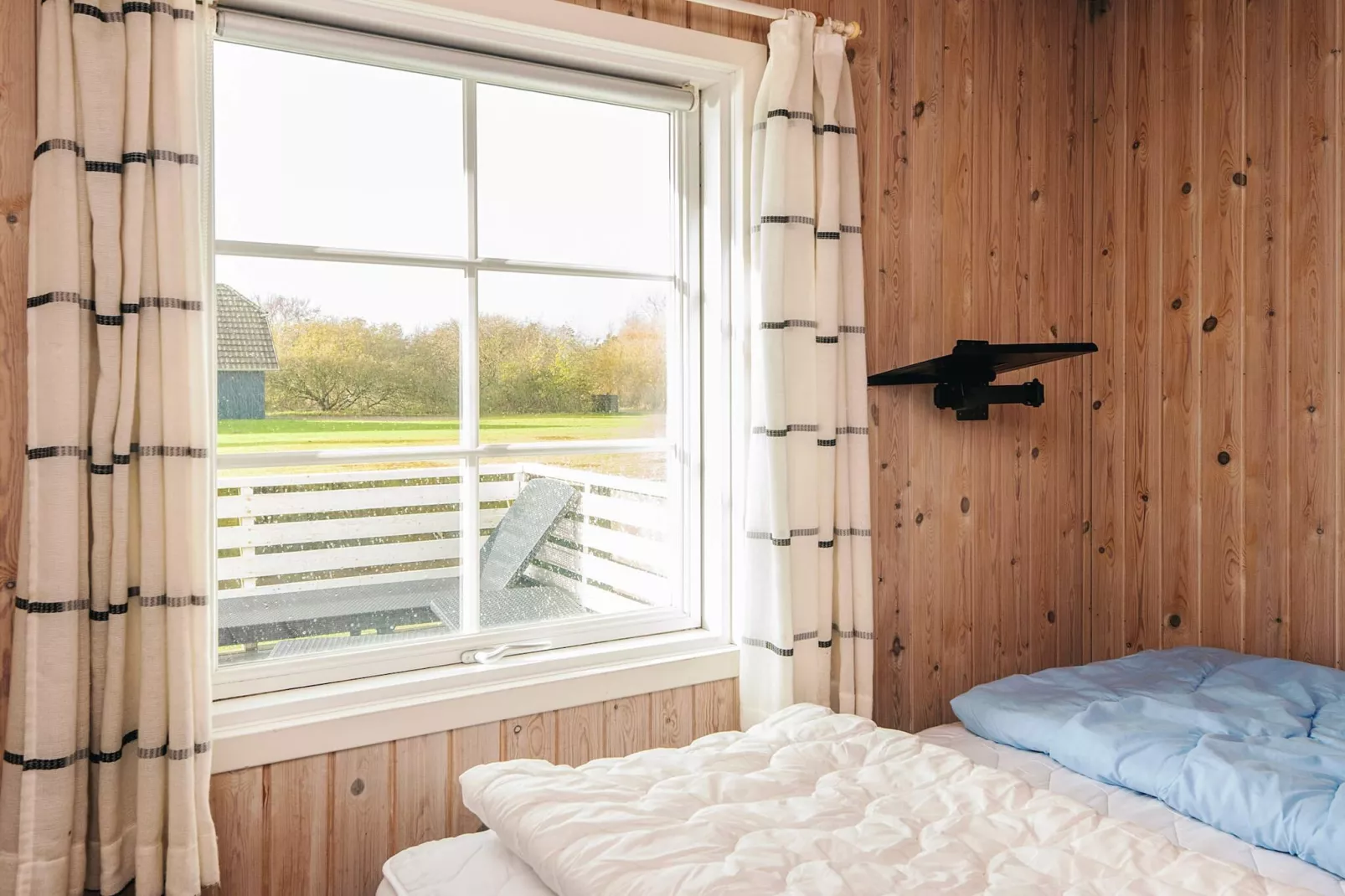 Luxe retraite met zwembad -- By Traum Ferienwohnungen-Binnen