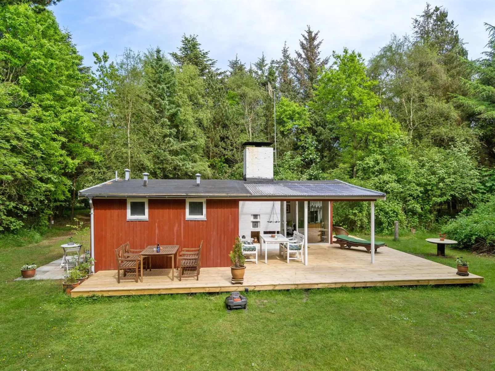 "Deik" - 2km to the fjord-Buiten