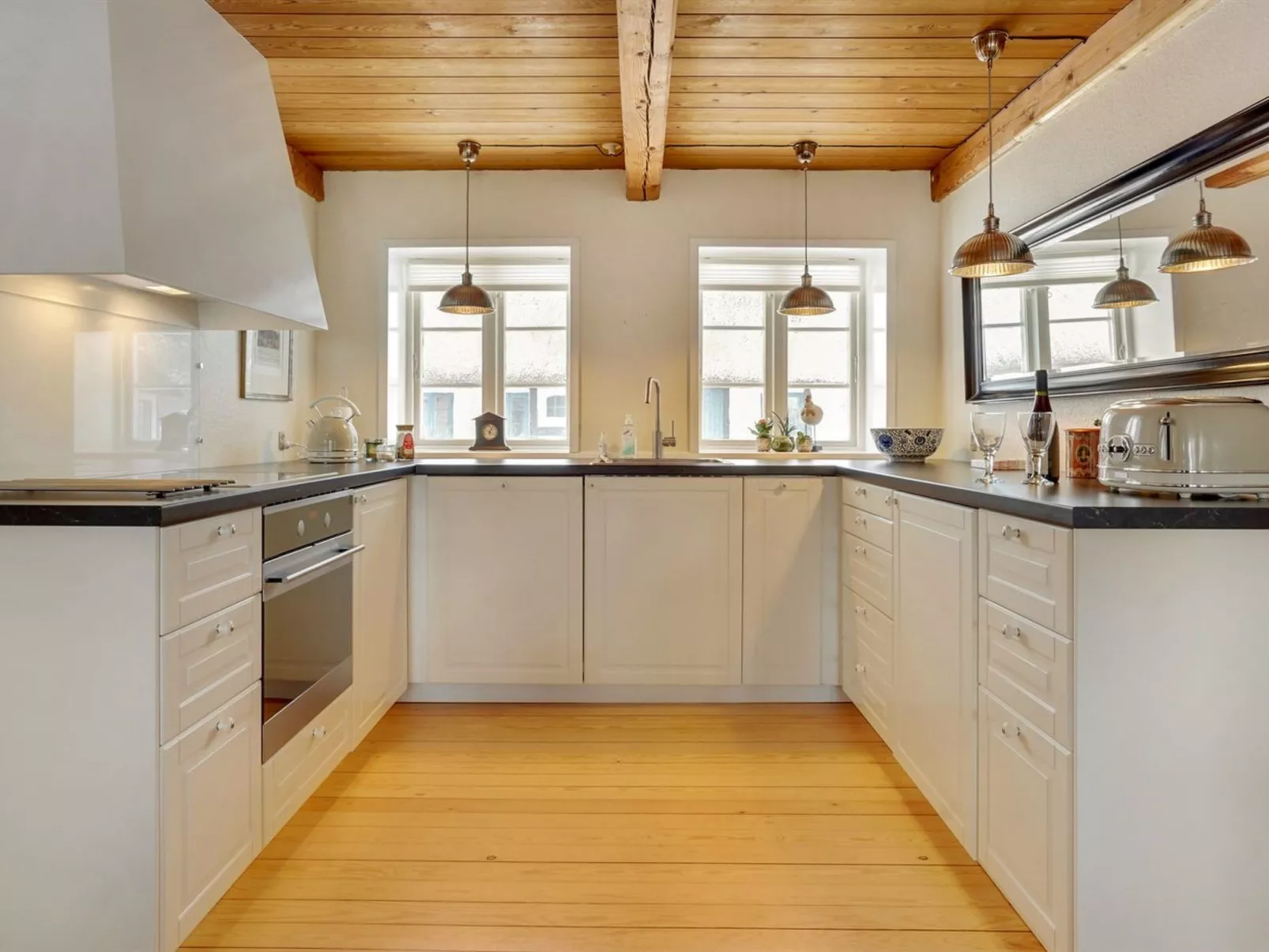 "Margareta" - 250m to the fjord-Binnen