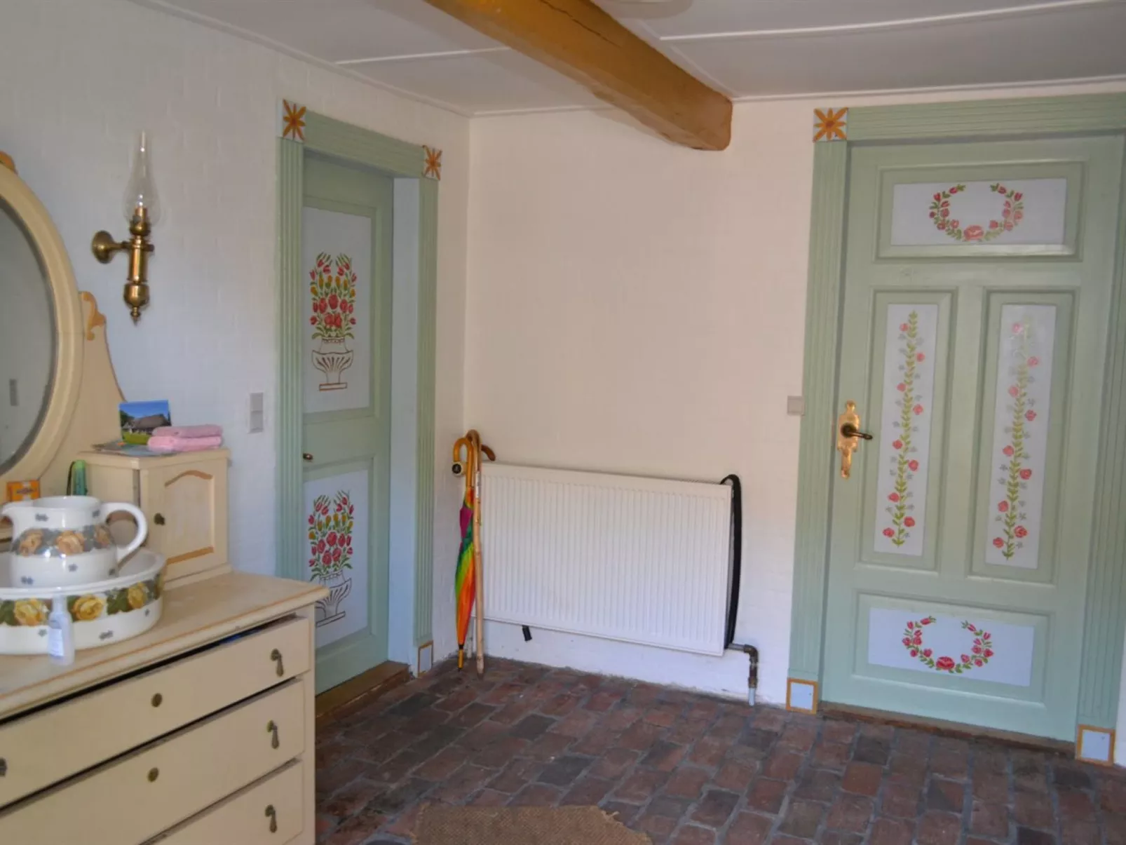 "Arik" - 700m from the sea-Binnen