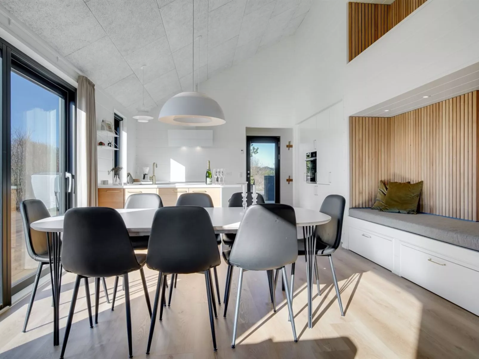 "Odinkar" - 1.1km from the sea-Binnen