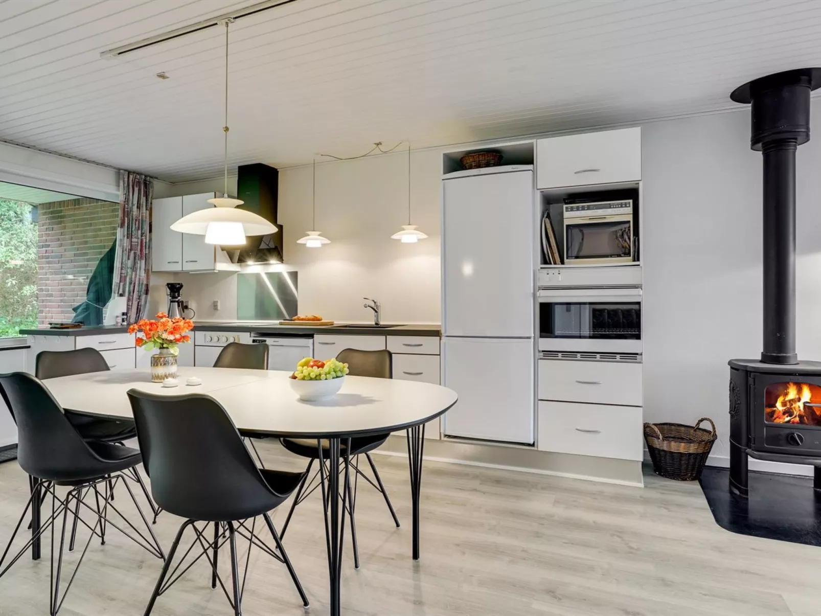 "Ephra" - 250m to the fjord-Binnen