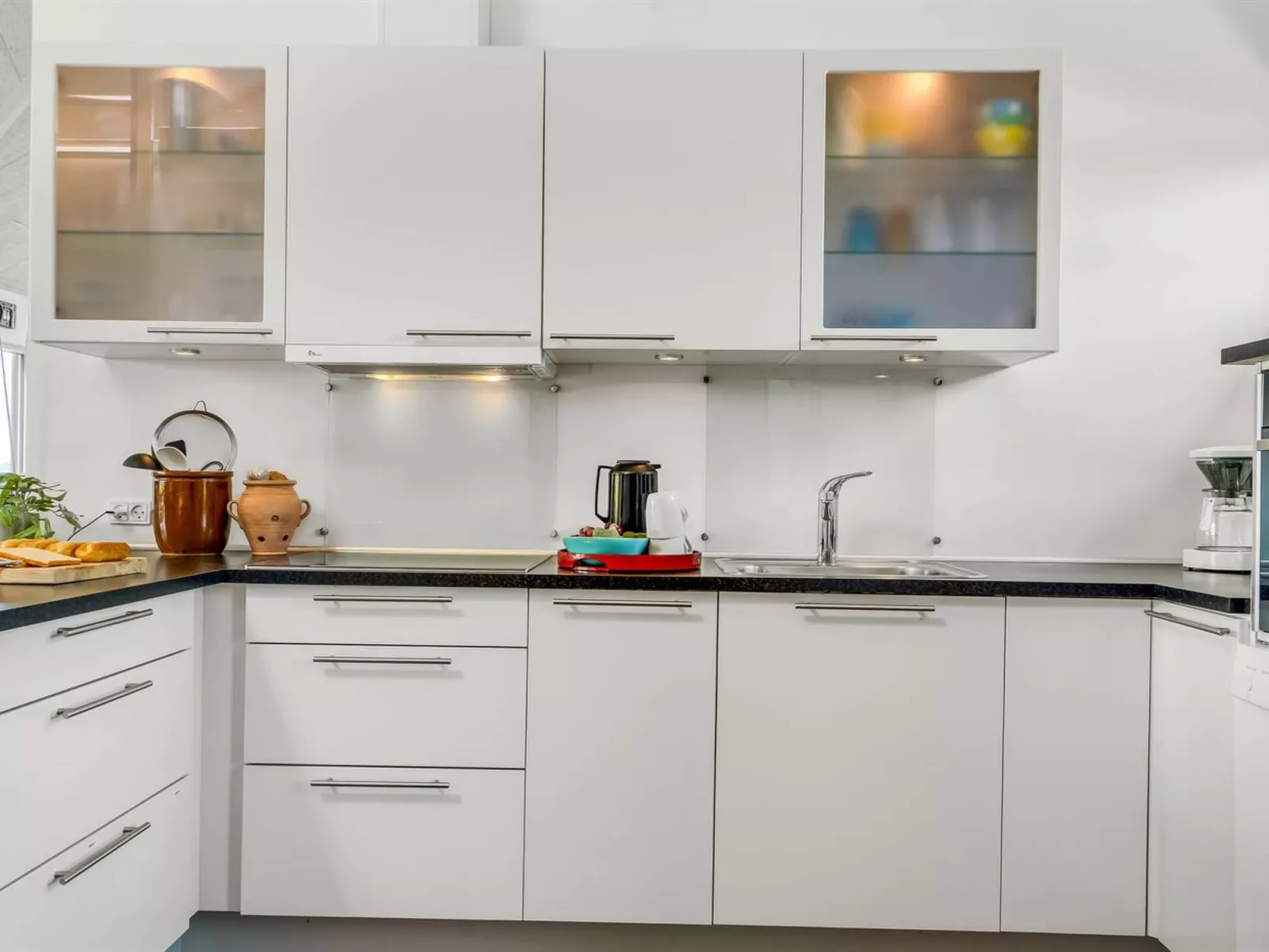 "Gynther" - 150m from the sea-Binnen