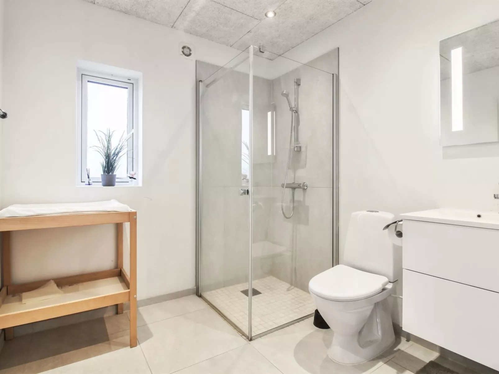 "Edgar" - 1.5km from the sea-Binnen