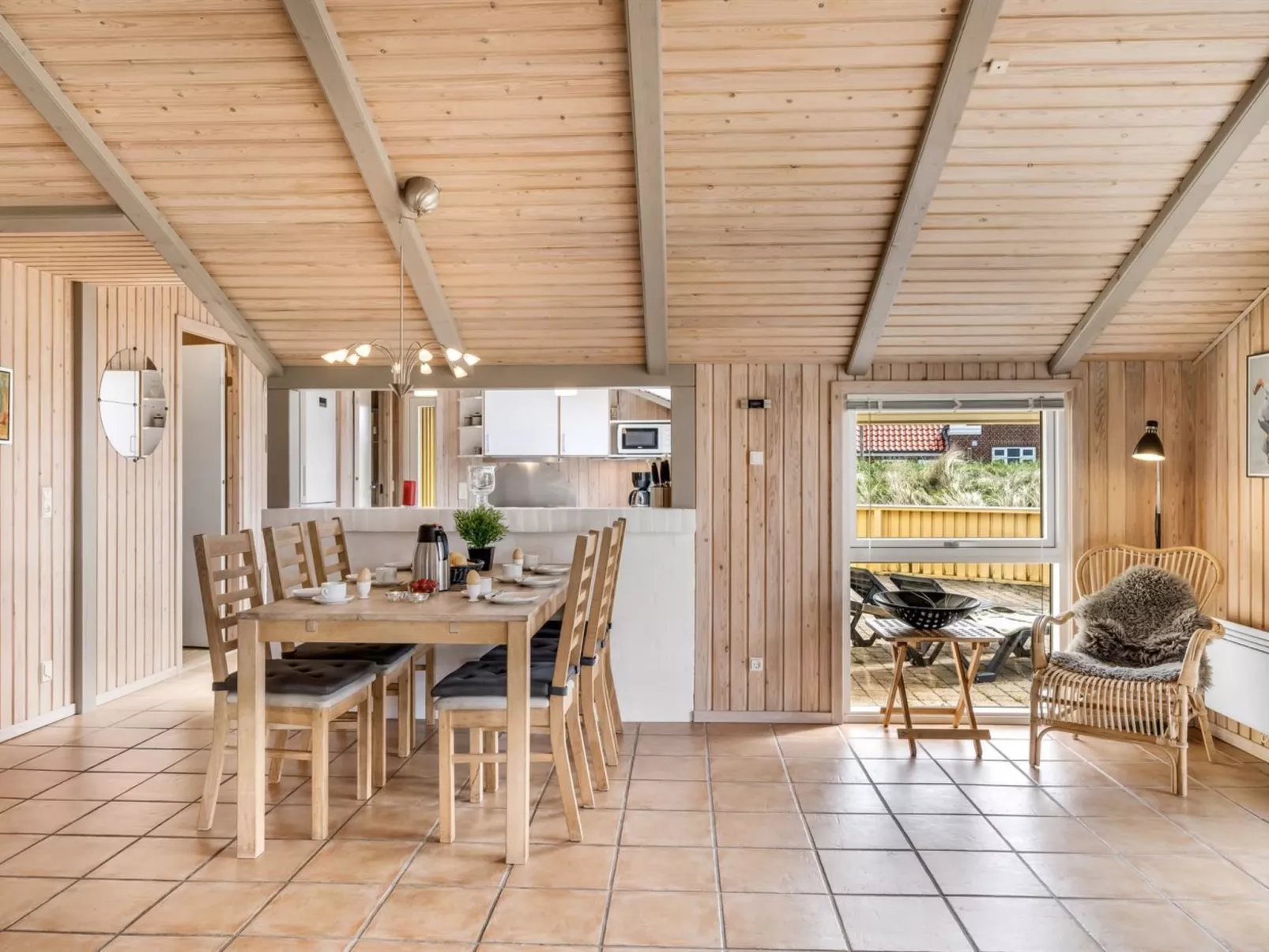 "Skev" - 200m to the fjord-Binnen