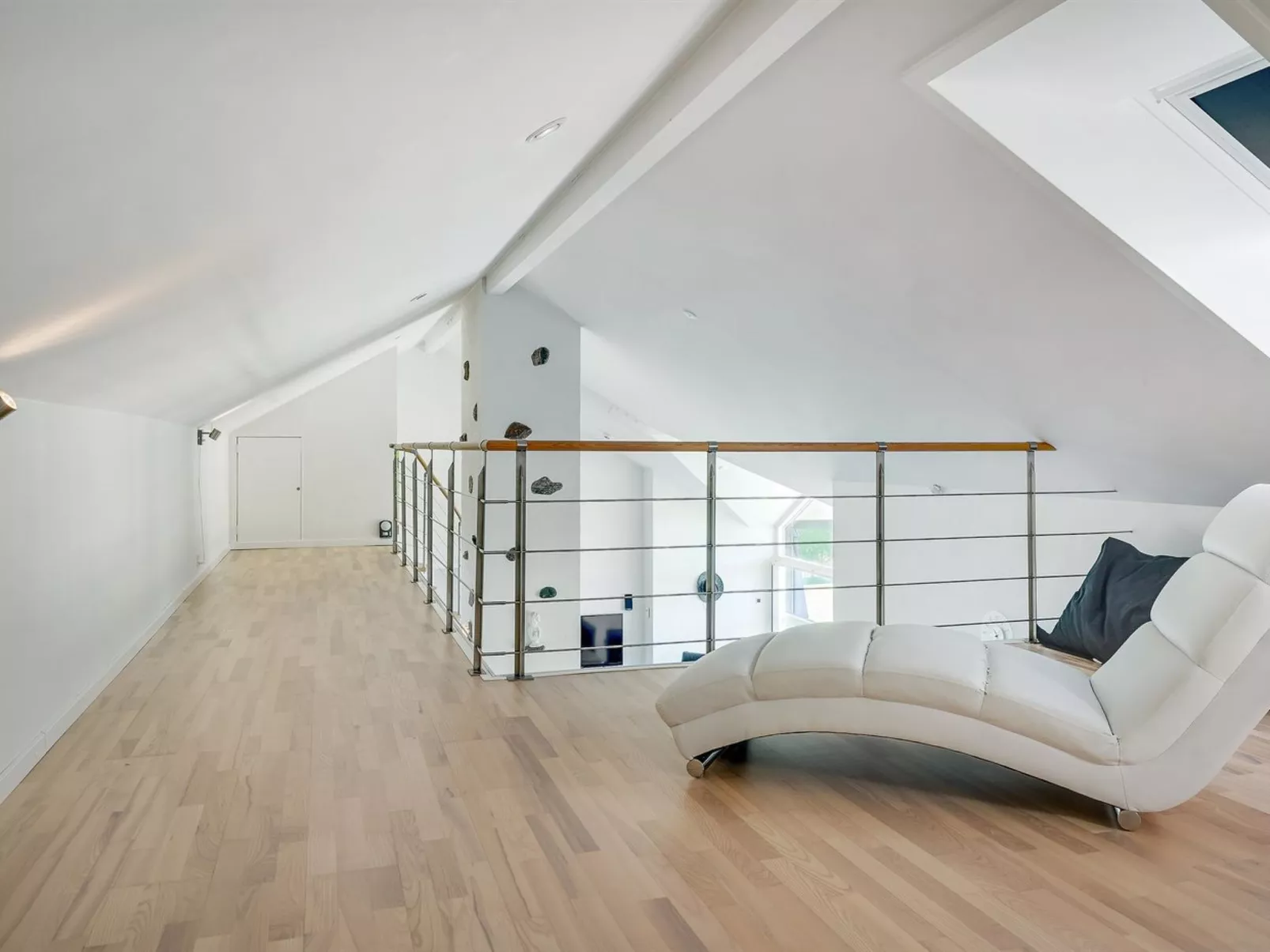 "Hans" - 700m from the sea-Binnen