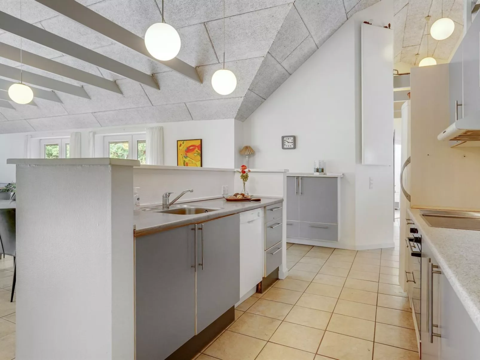 "Jenna" - 1.4km from the sea-Binnen