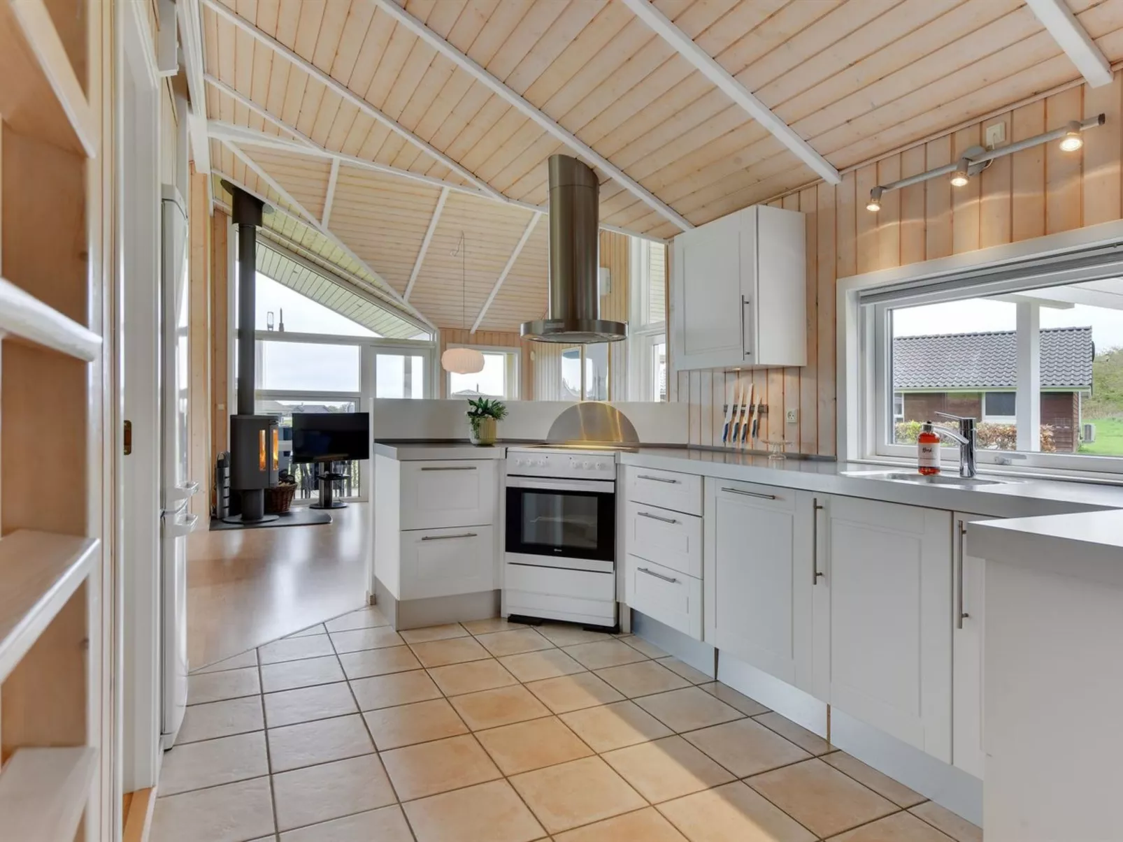 "Deline" - 250m from the sea-Binnen