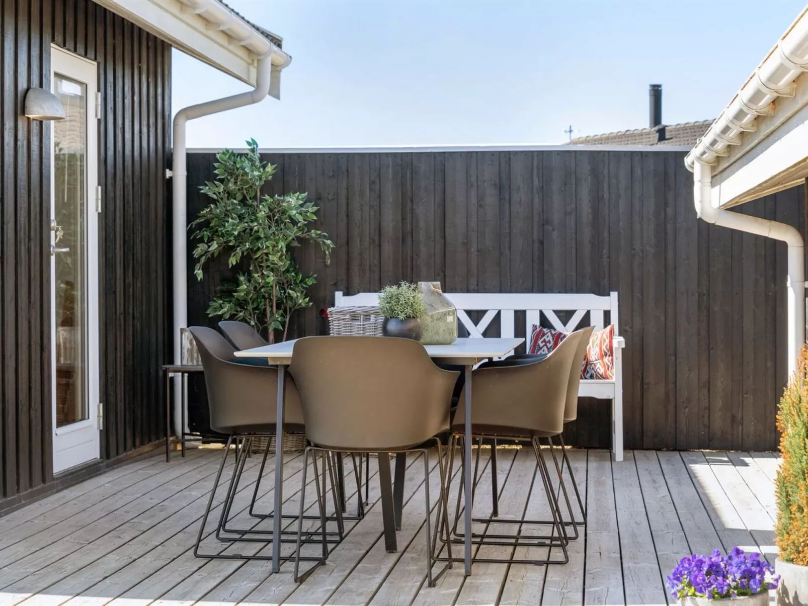 "Gila" - 250m from the sea-Buiten