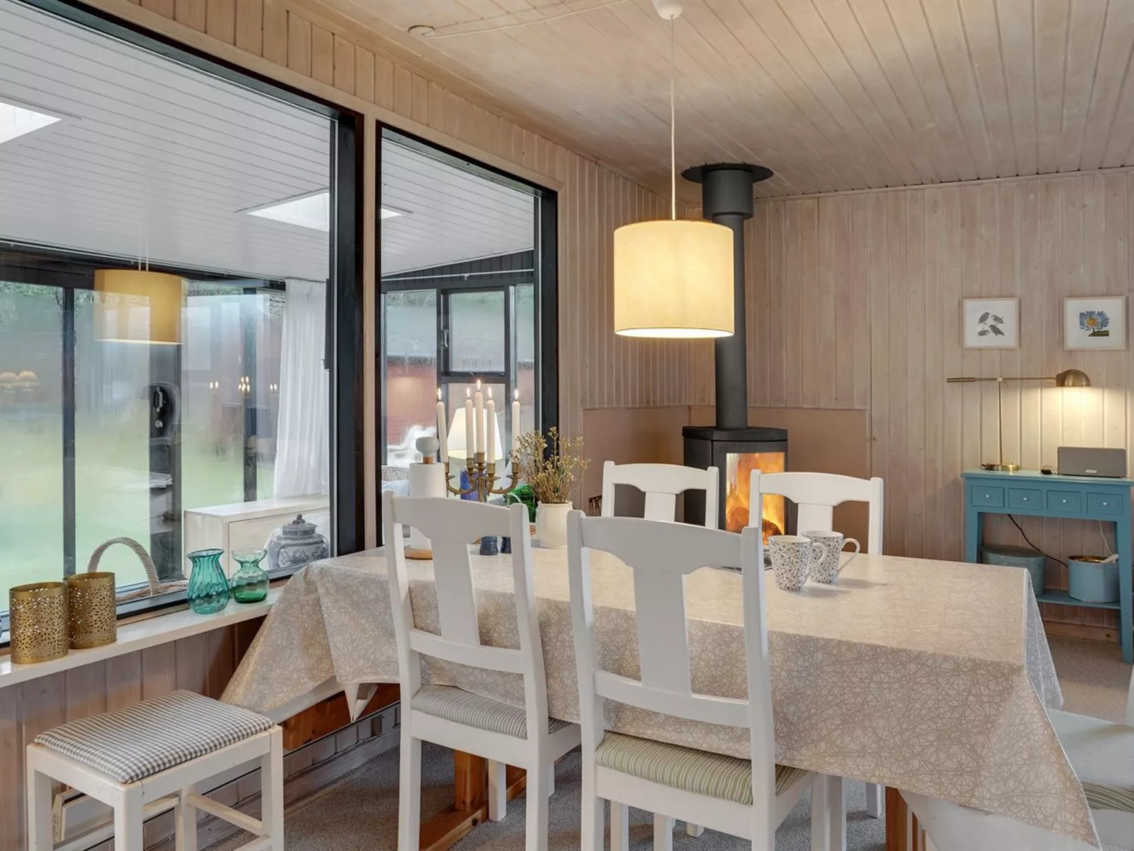 "Lykka" - 950m from the sea-Binnen