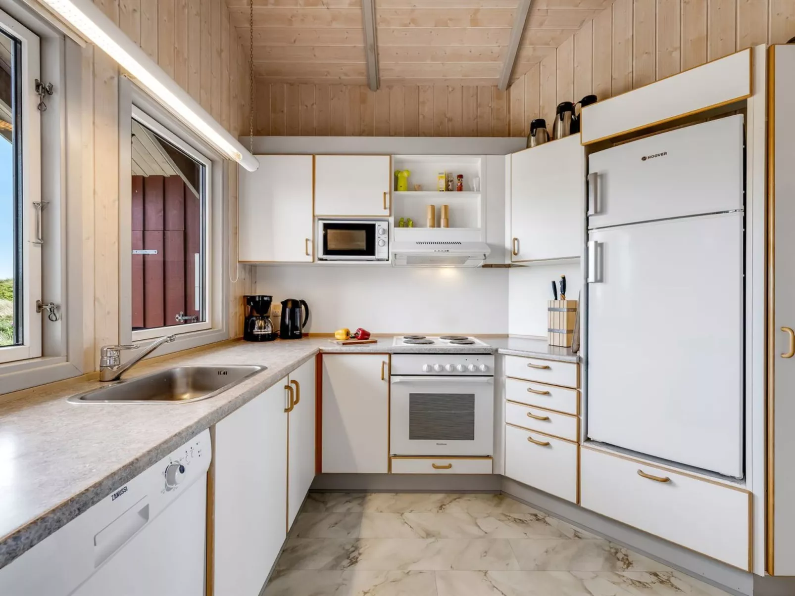 "Tuure" -  from the sea-Binnen