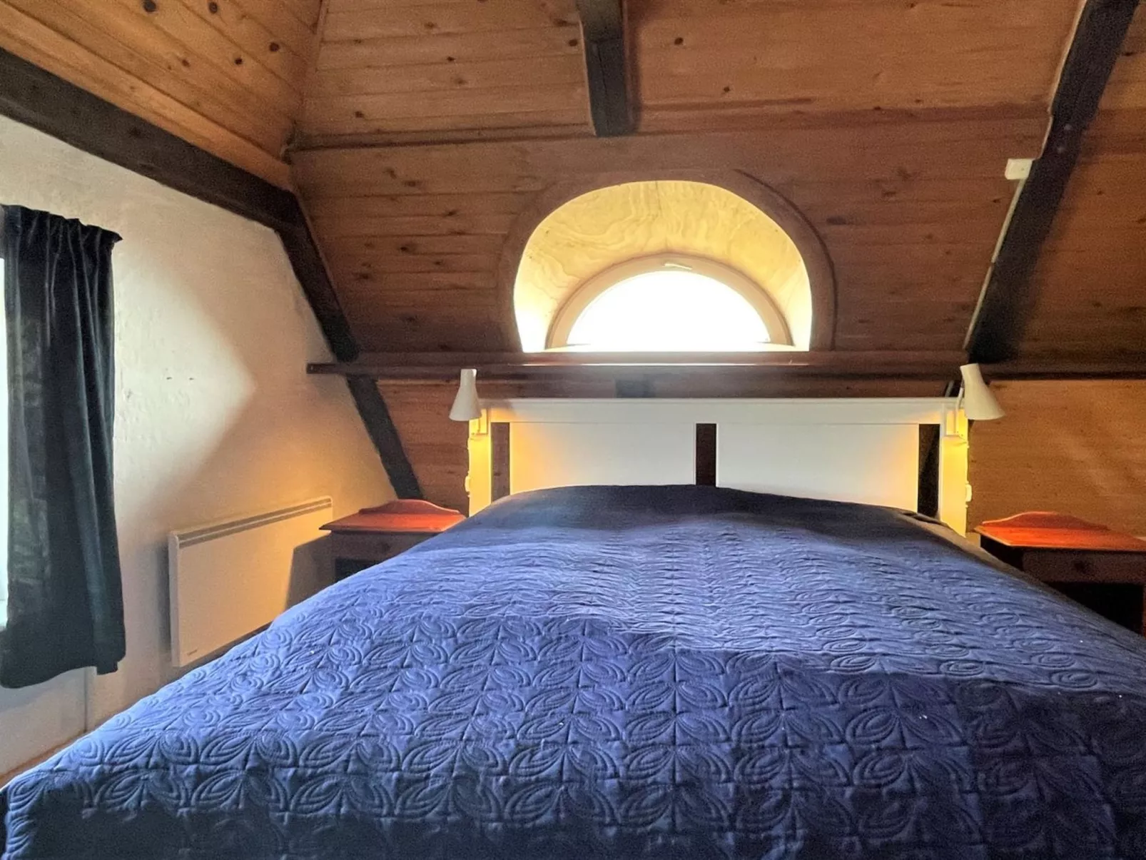 "Trugot" - 450m to the fjord-Binnen