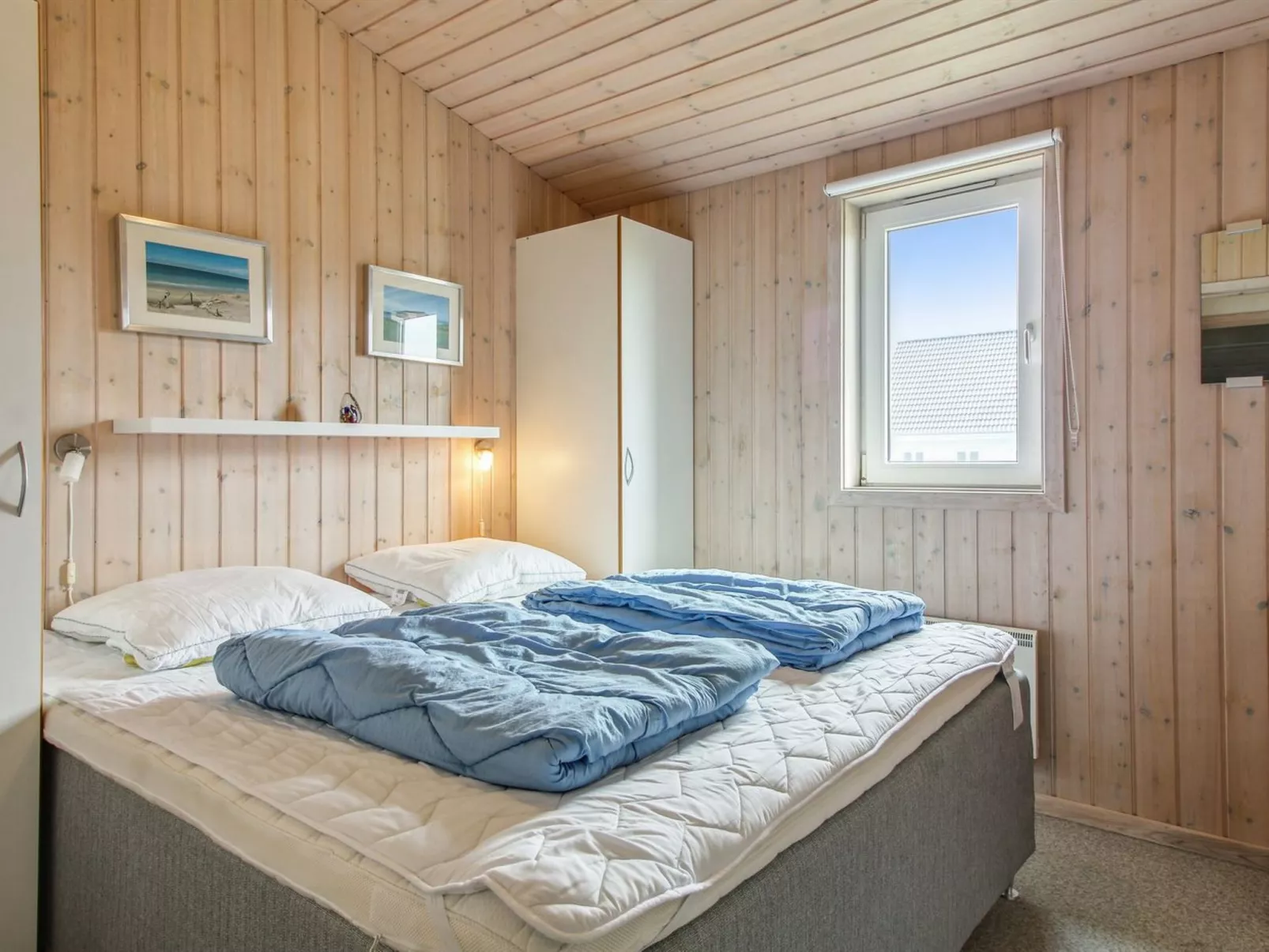 "Eyvin" - 100m from the sea-Binnen