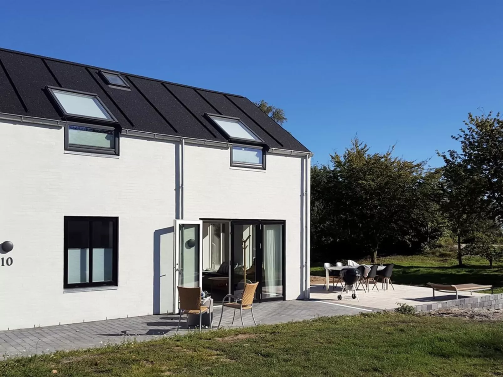 "Benna" - 120m from the sea-Buiten