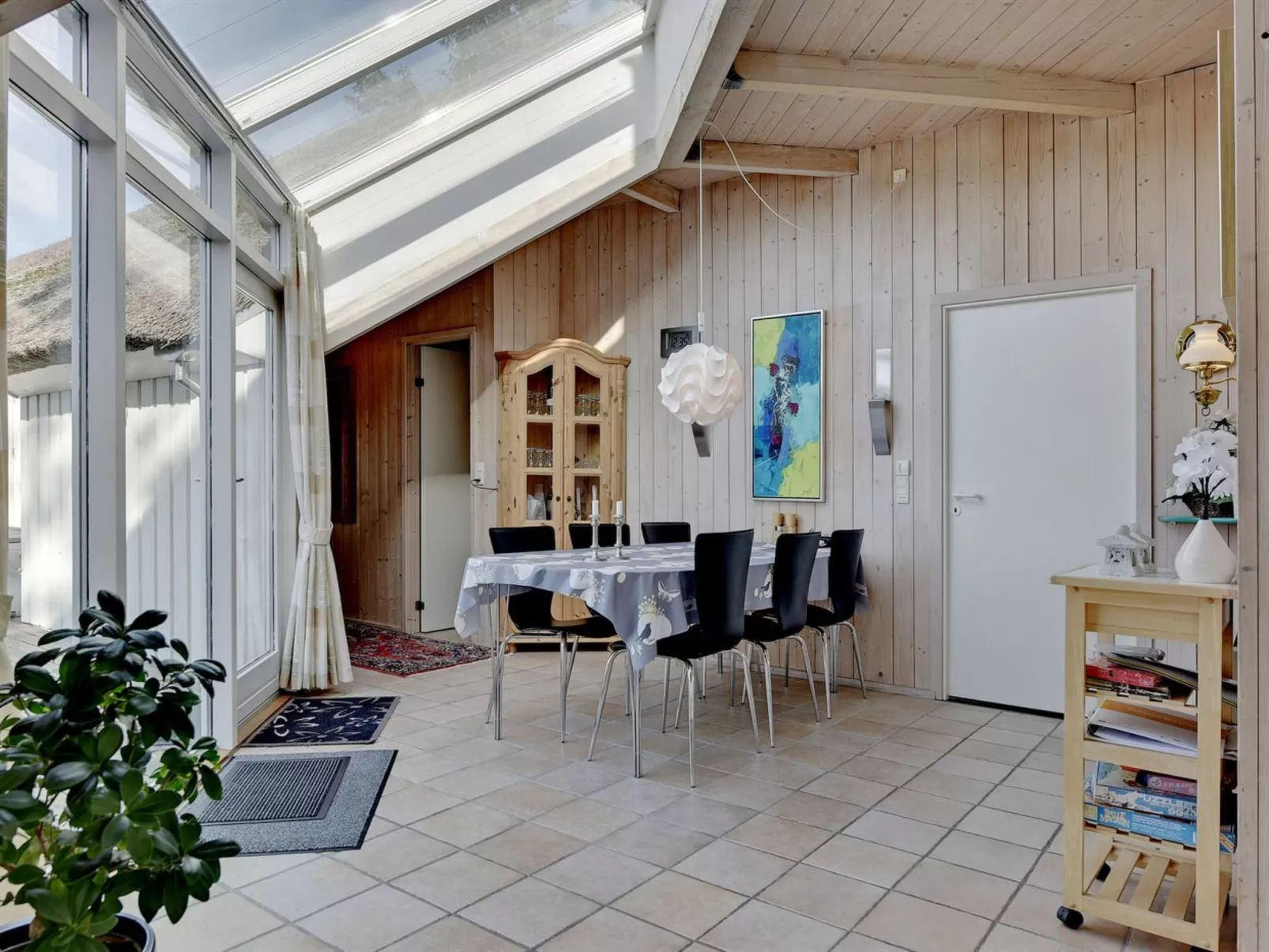 "Ansine" - 1.2km from the sea-Binnen