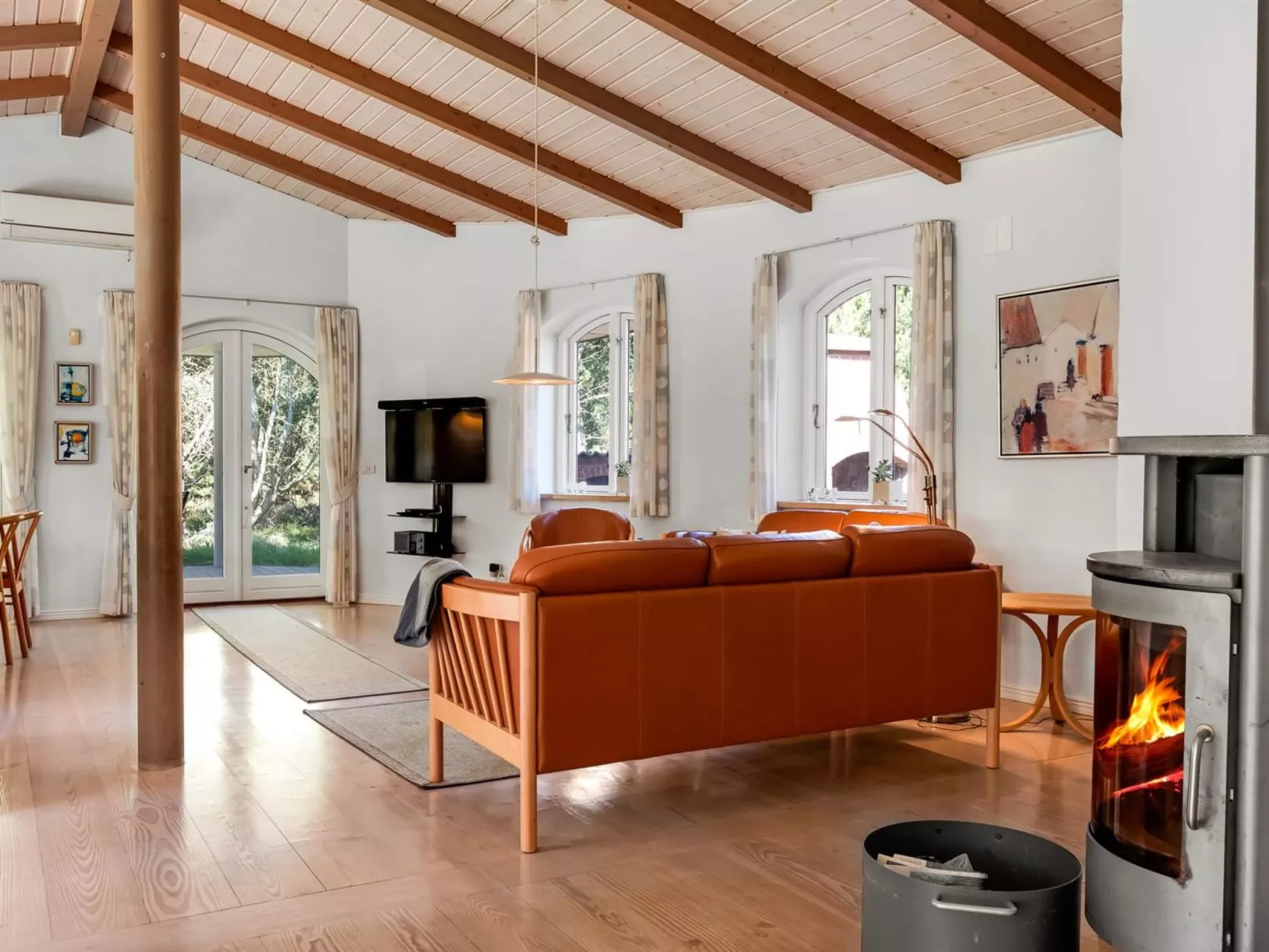 "Agusta" - 1.1km from the sea-Binnen