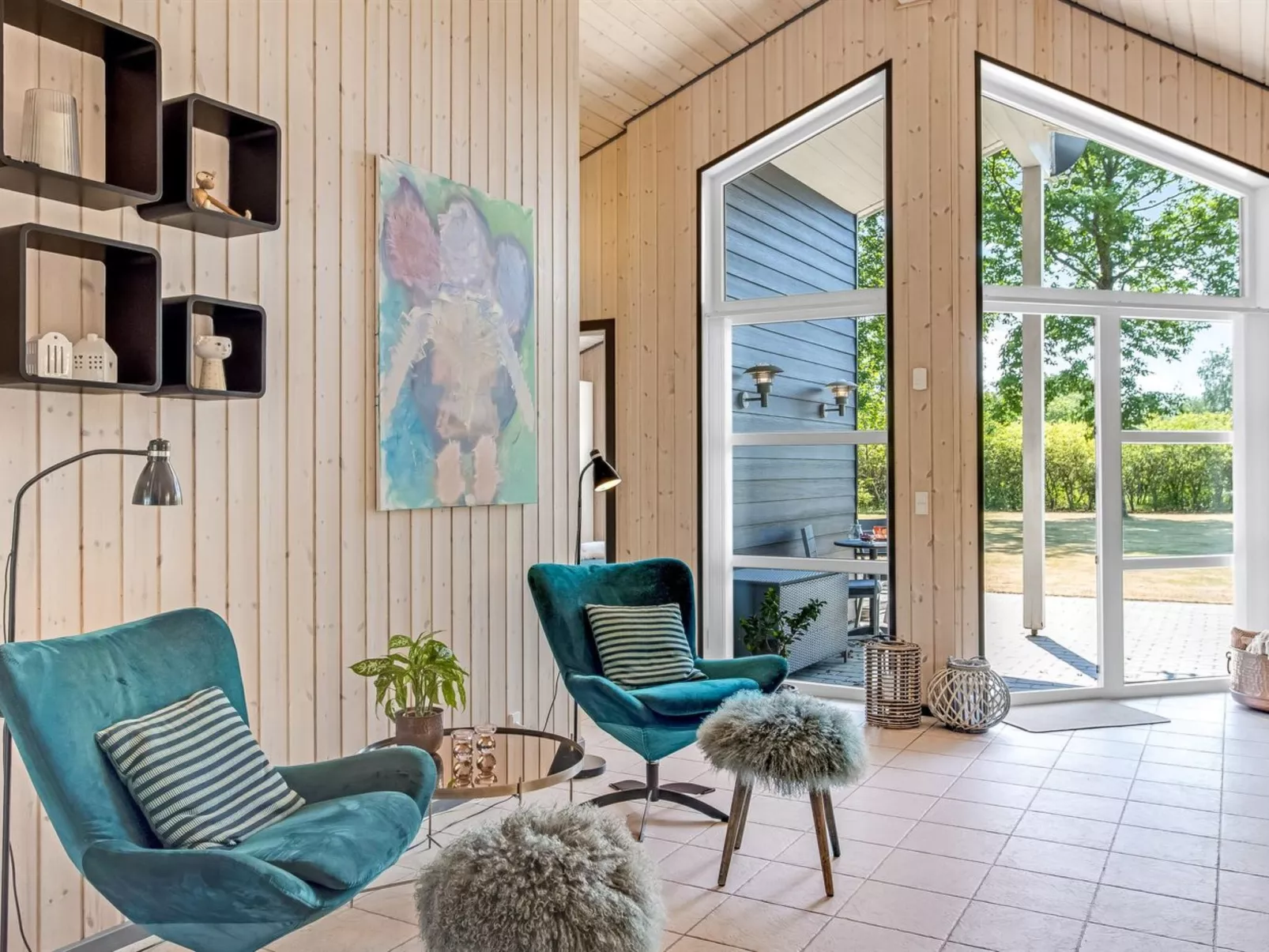 "Gylla" - 12km from the sea-Binnen