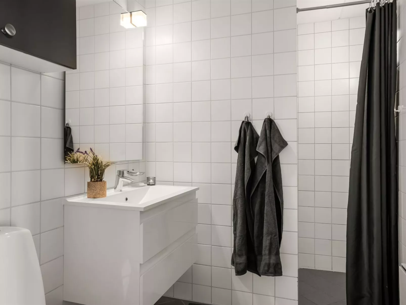 "Jyrki" - 100m from the sea-Binnen