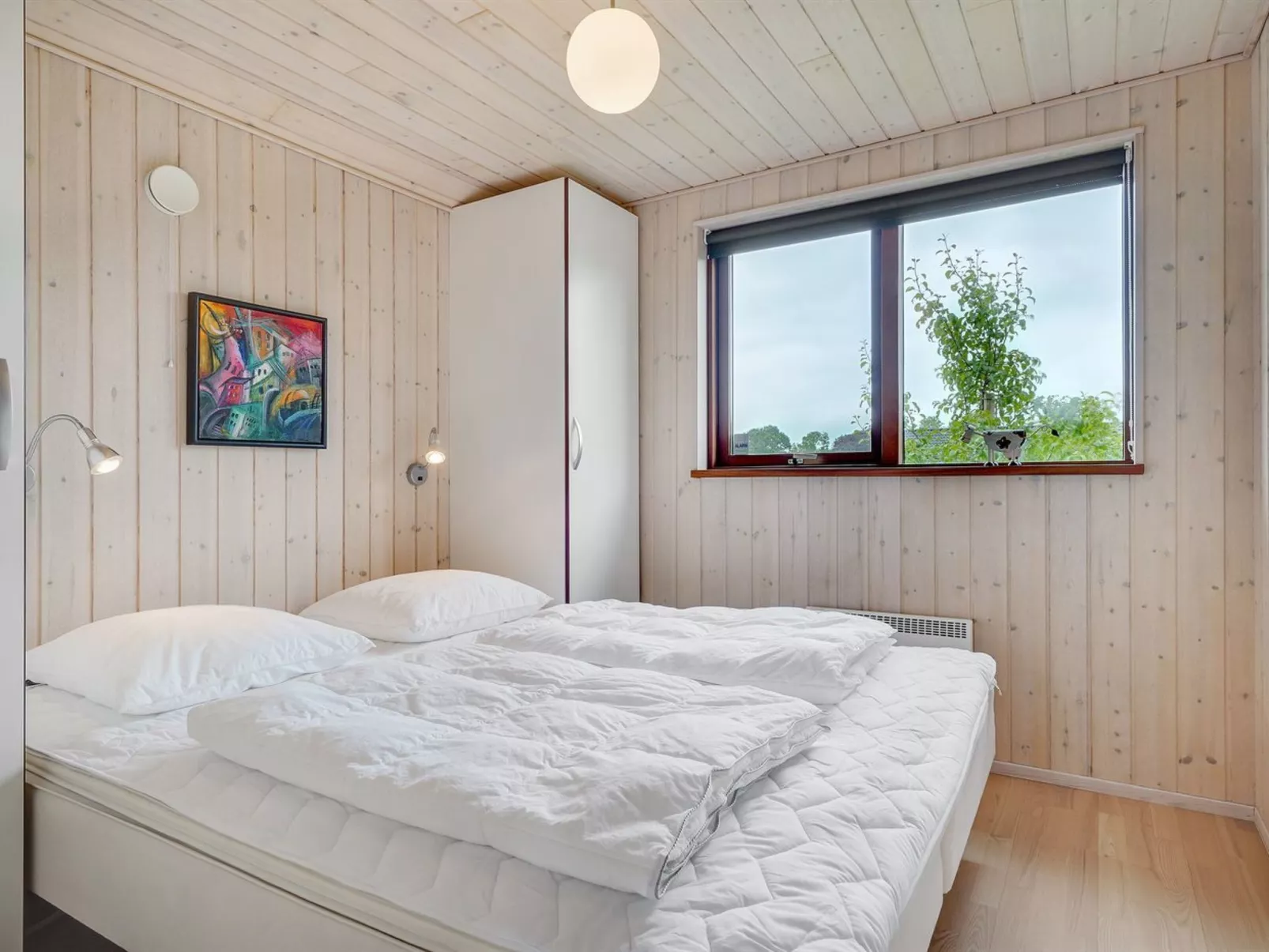 "Juliana" - 400m from the sea-Binnen