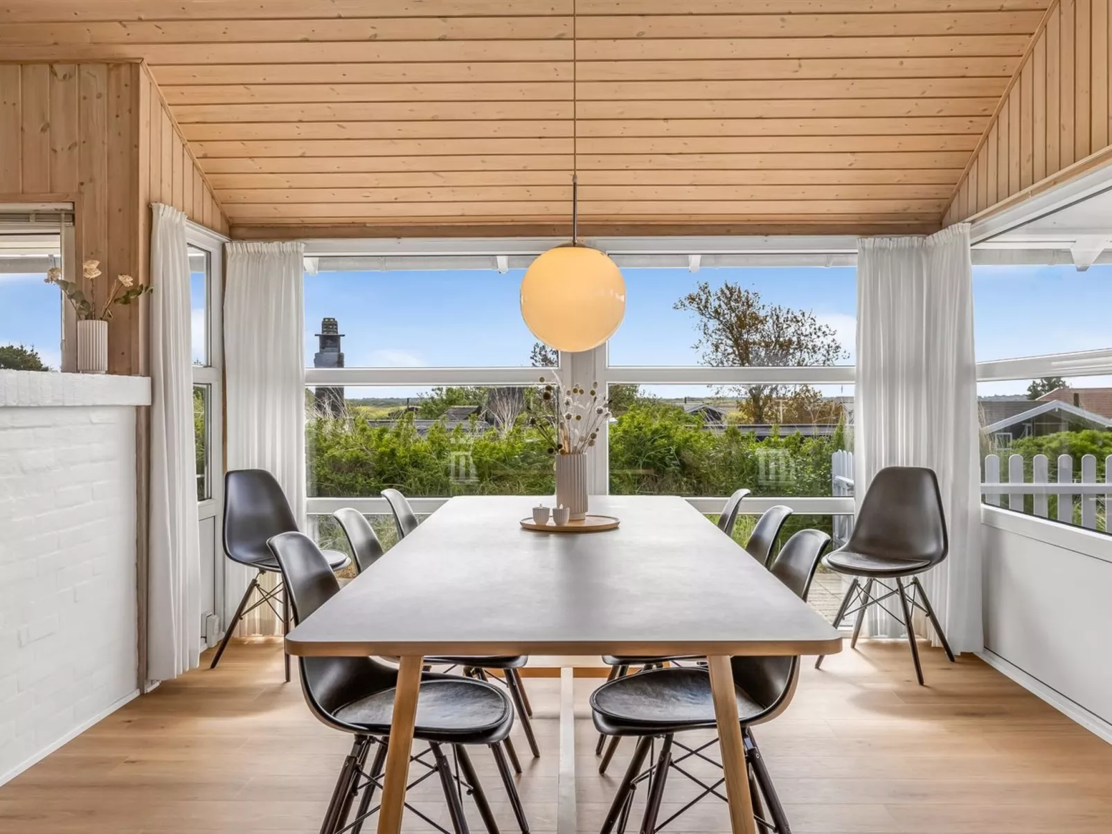 "Gudmar" - 500m from the sea-Binnen