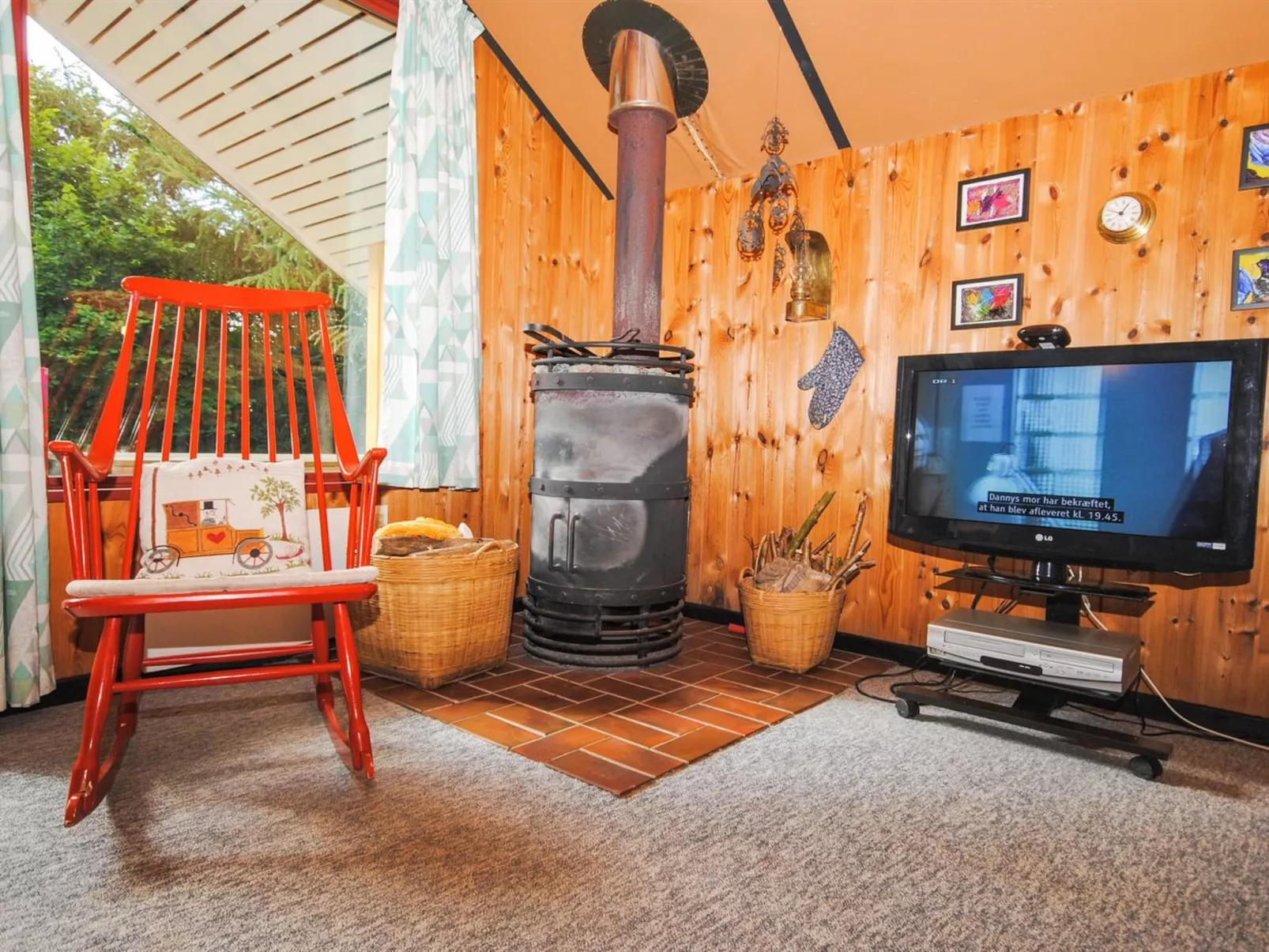 "Naema" - 600m to the fjord-Binnen