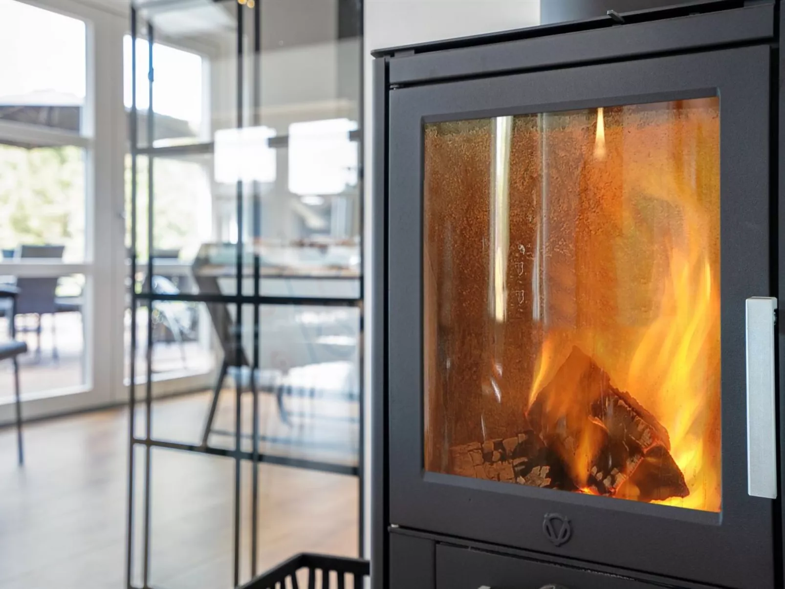 "Moreen" - 1.5km from the sea-Binnen