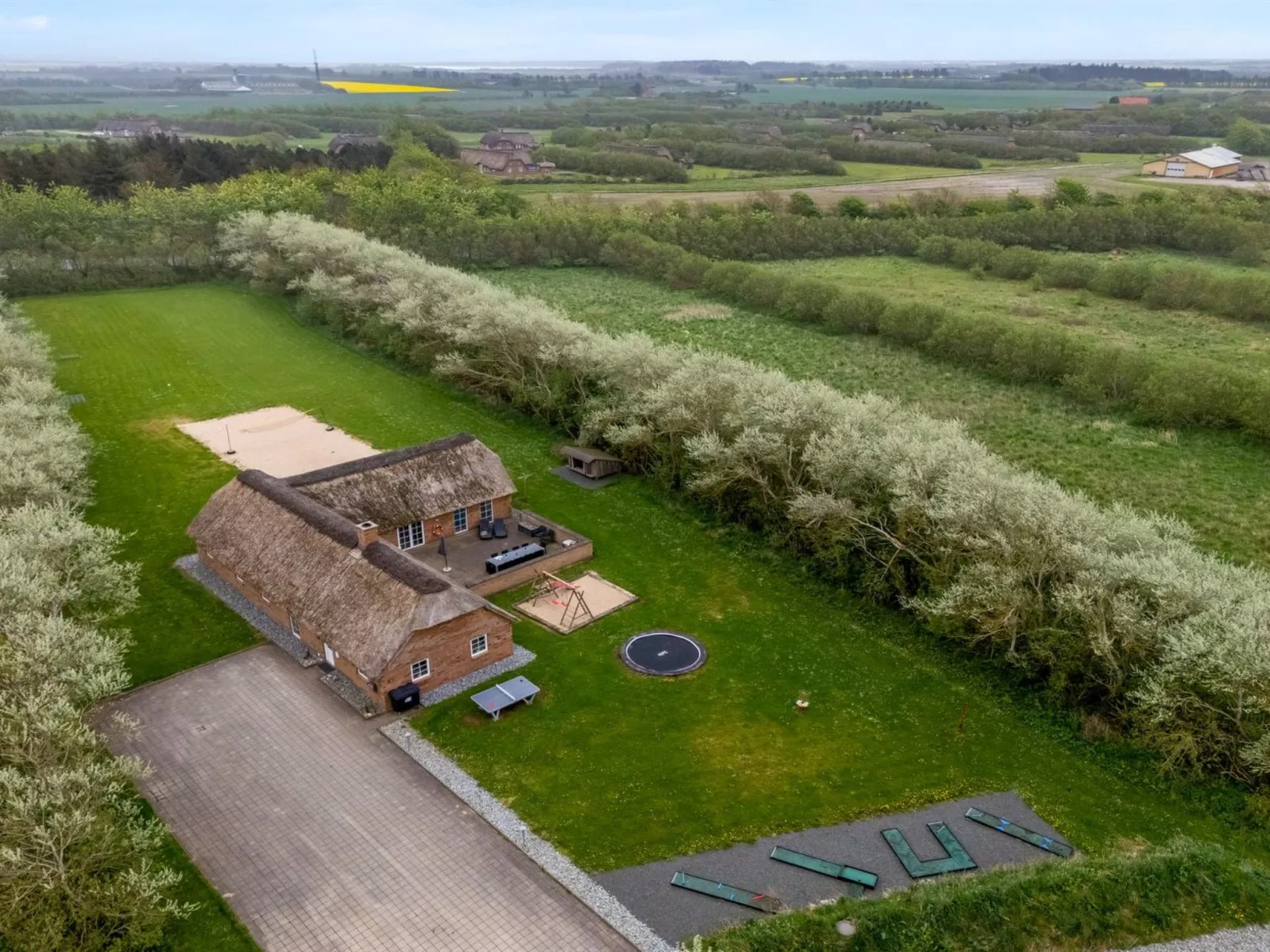 "Benthe" -  from the sea-Buiten