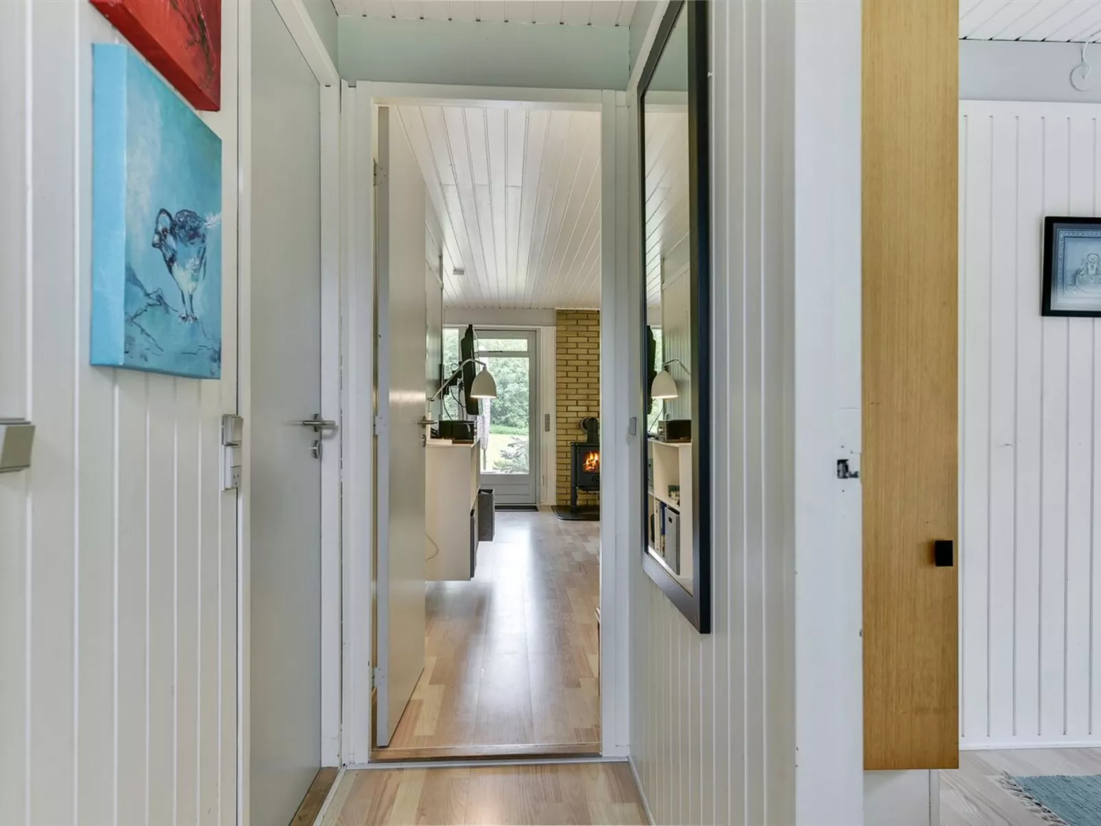 "Hasti" - 700m from the sea-Binnen