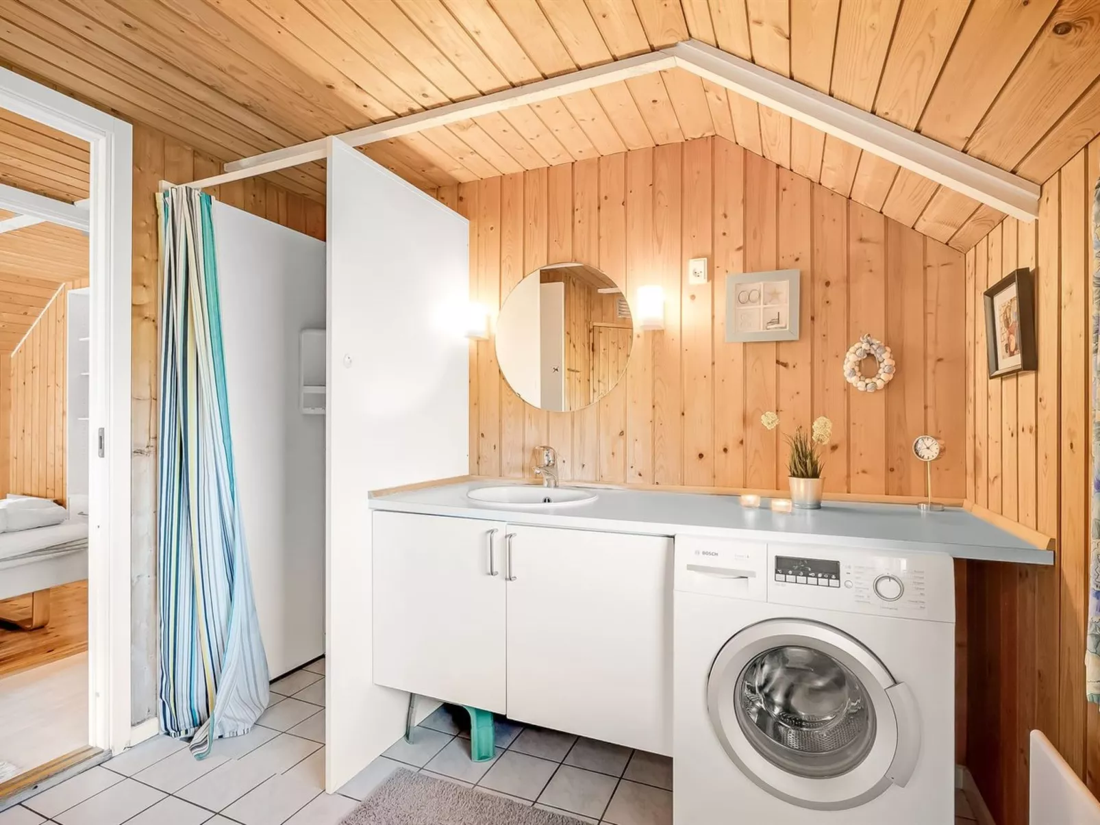 "Sofie" - 150m from the sea-Binnen