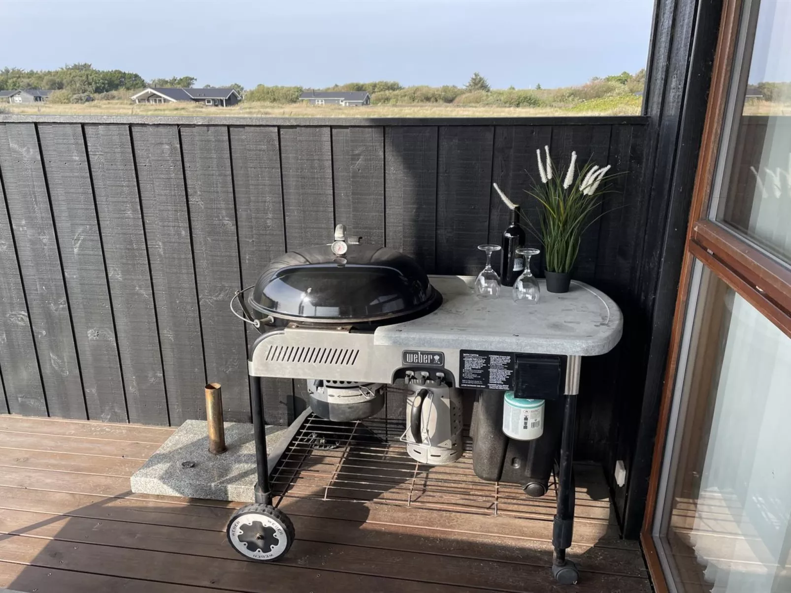 "Finna" - 1km from the sea-Buiten