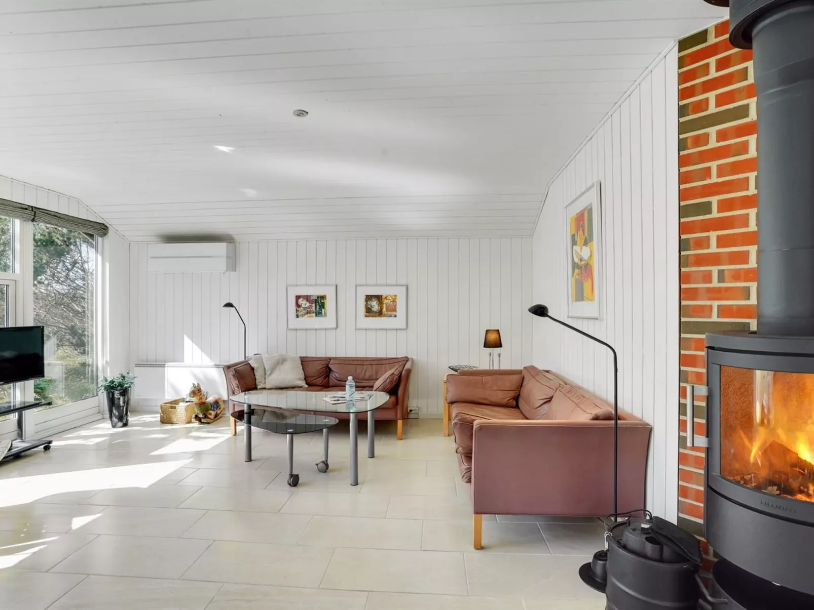 "Henkil" - 700m from the sea-Binnen