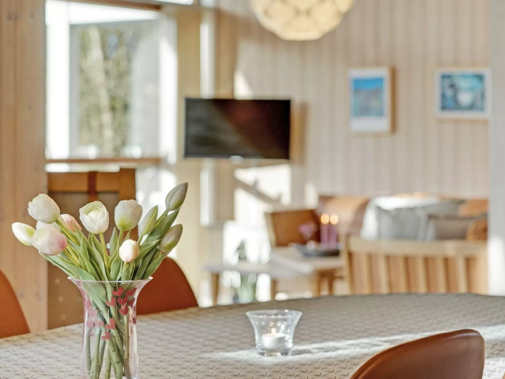 "Swarte" - 30km from the sea-Binnen