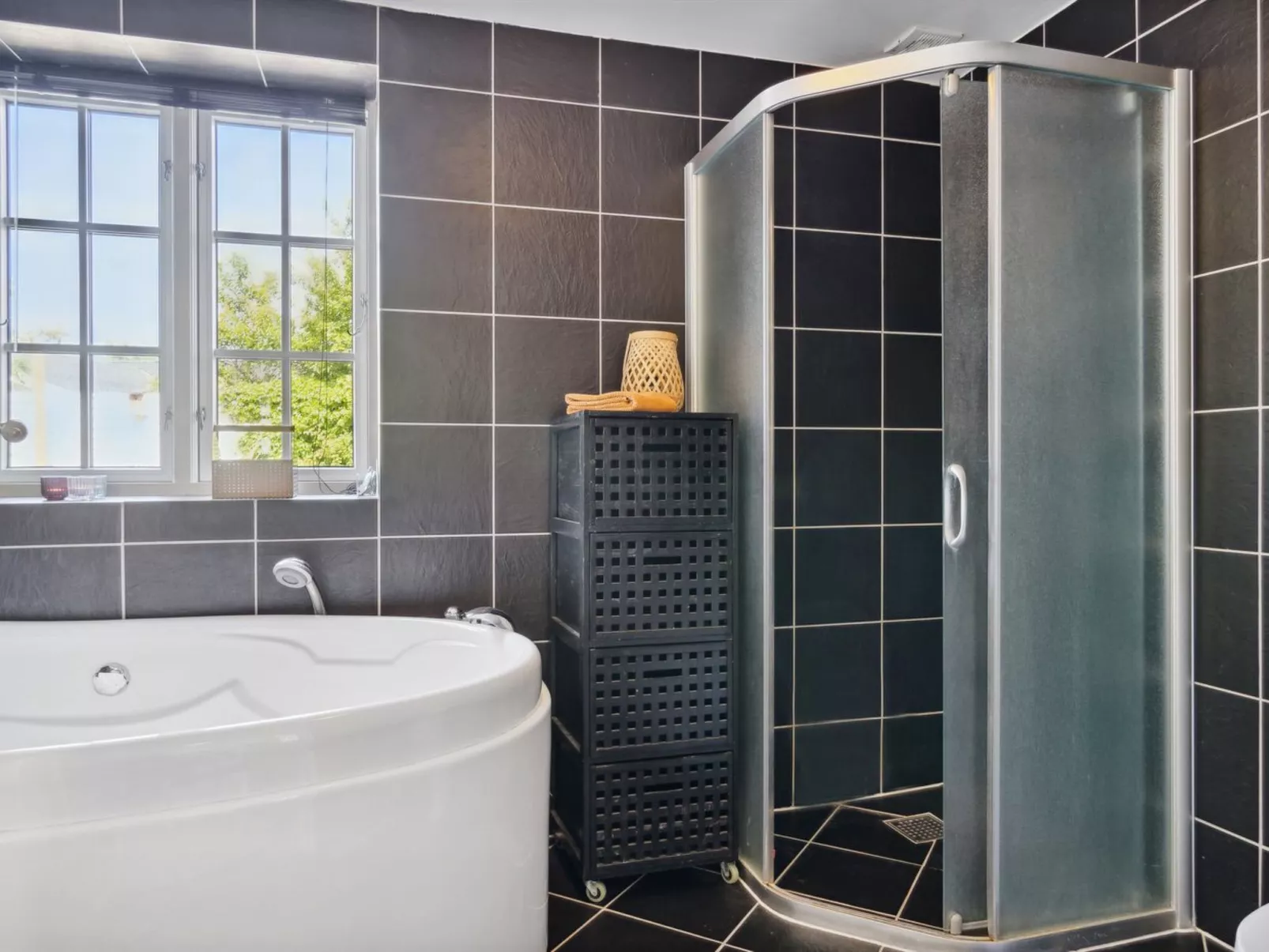 "Viivi" - 900m from the sea-Binnen