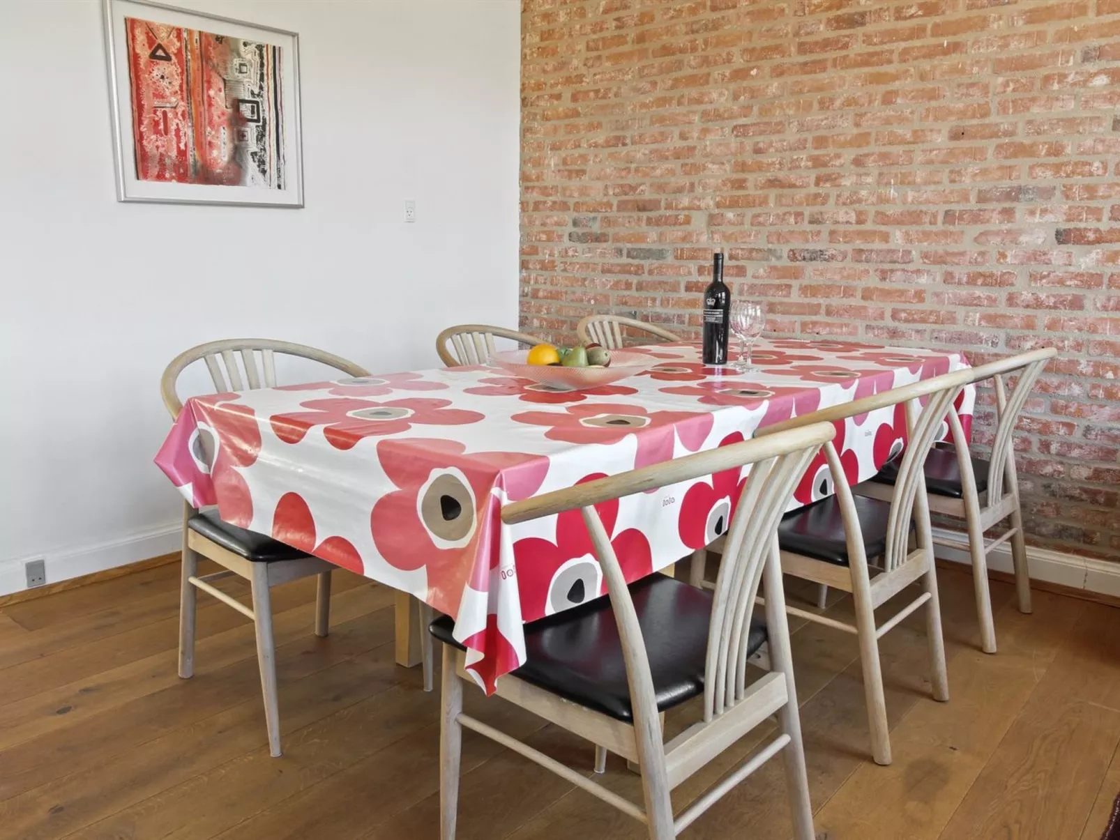 "Lilli" - 2km to the fjord-Binnen