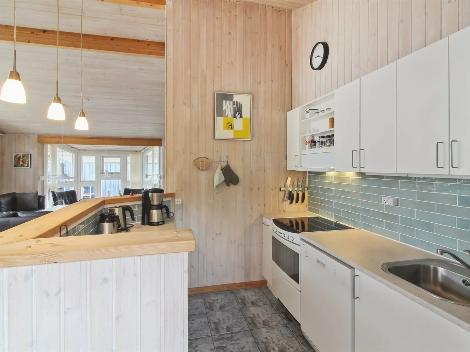 "Sonke" - 500m from the sea-Binnen