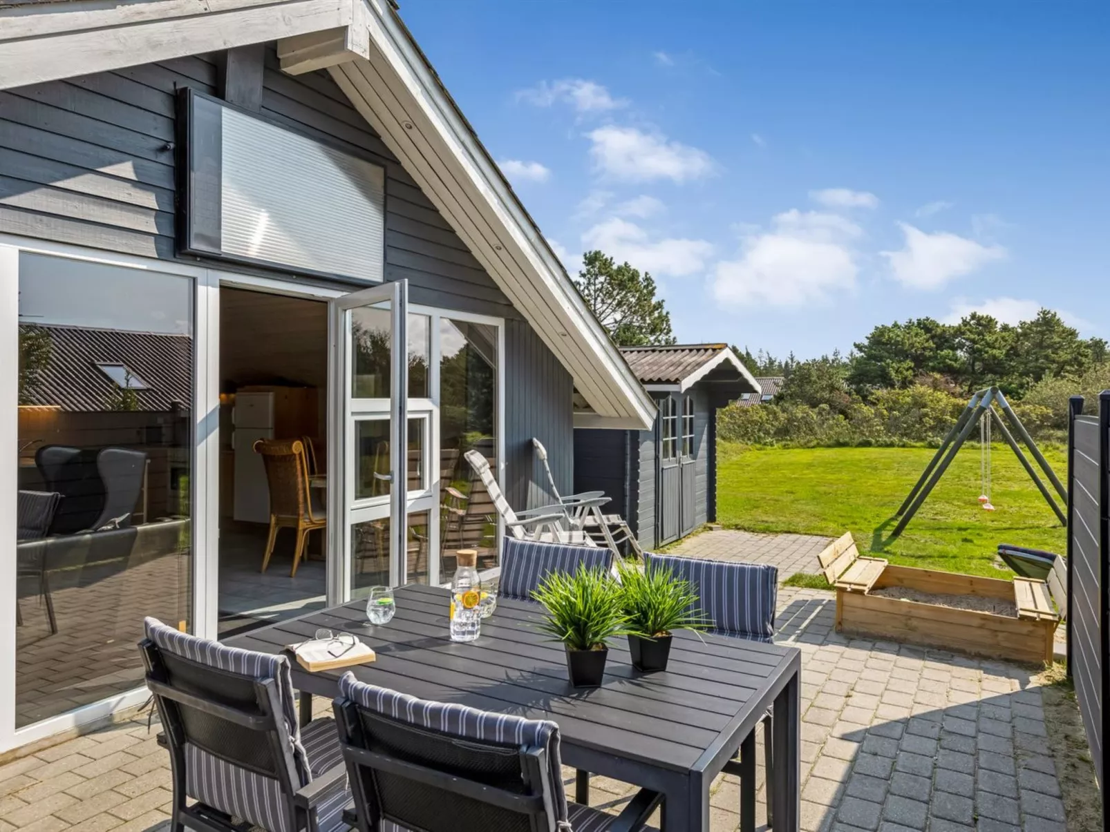 "Sanelma" - 900m from the sea-Buiten