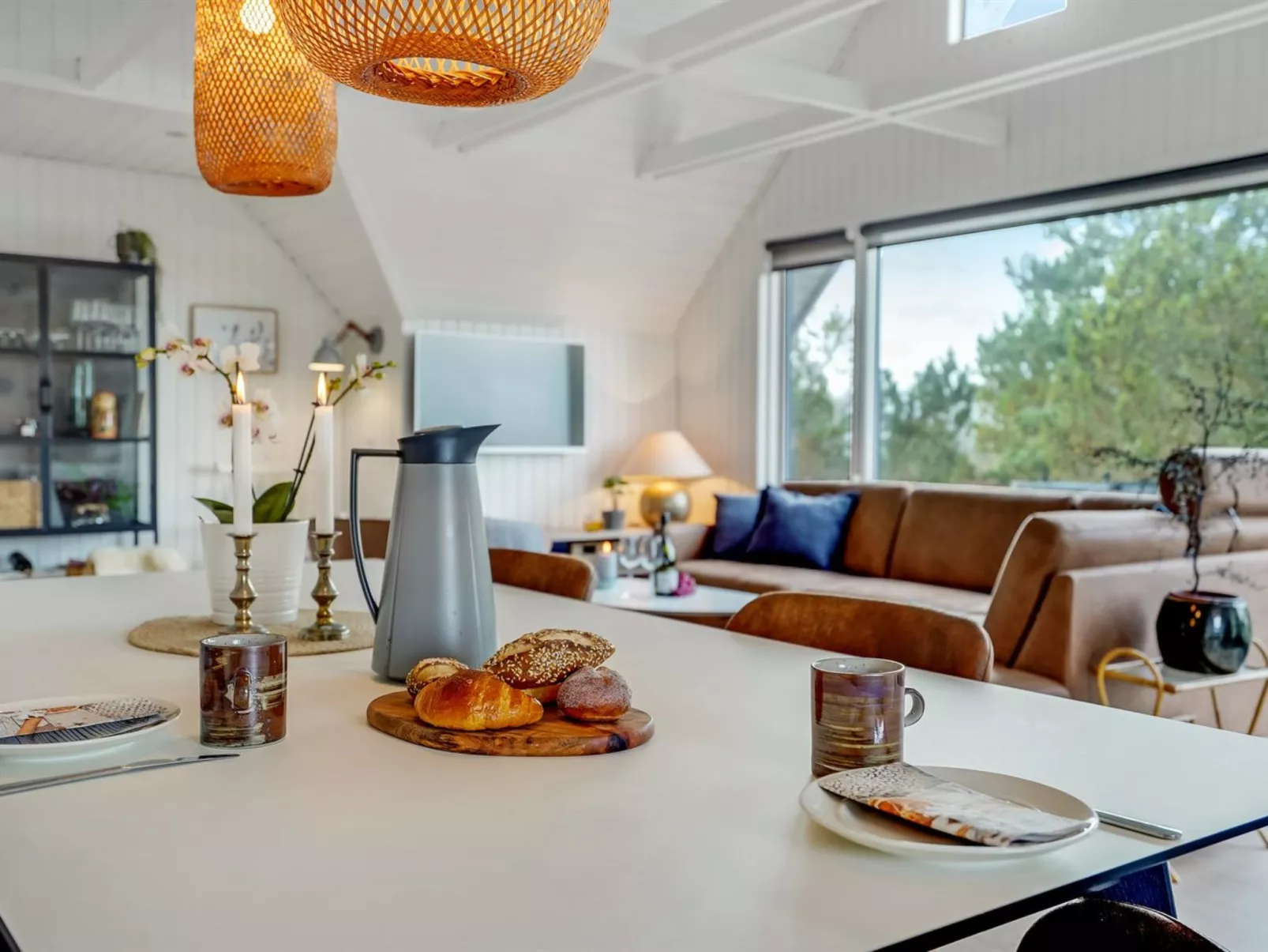 "Edvi" - 1.6km from the sea-Binnen