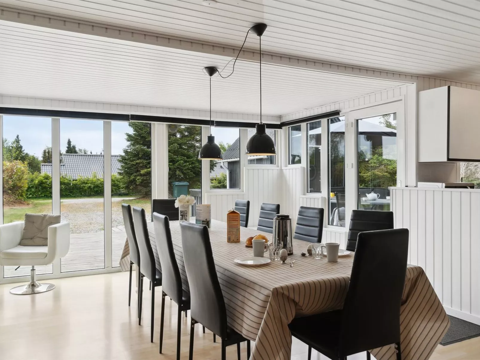 "Hallveig" - 1.1km from the sea-Binnen