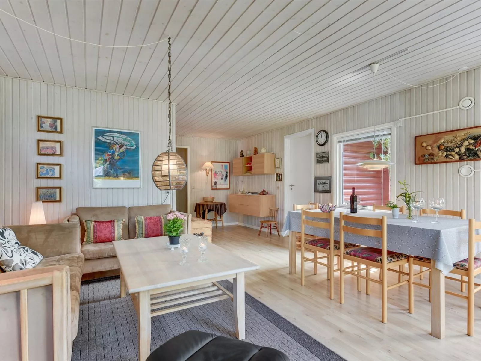 "Tess" - 50m from the sea-Binnen