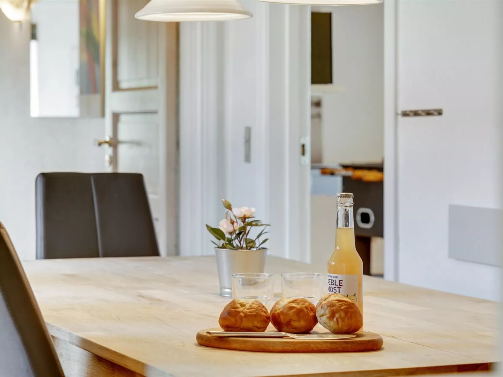 "Stefan" - 500m from the sea-Binnen