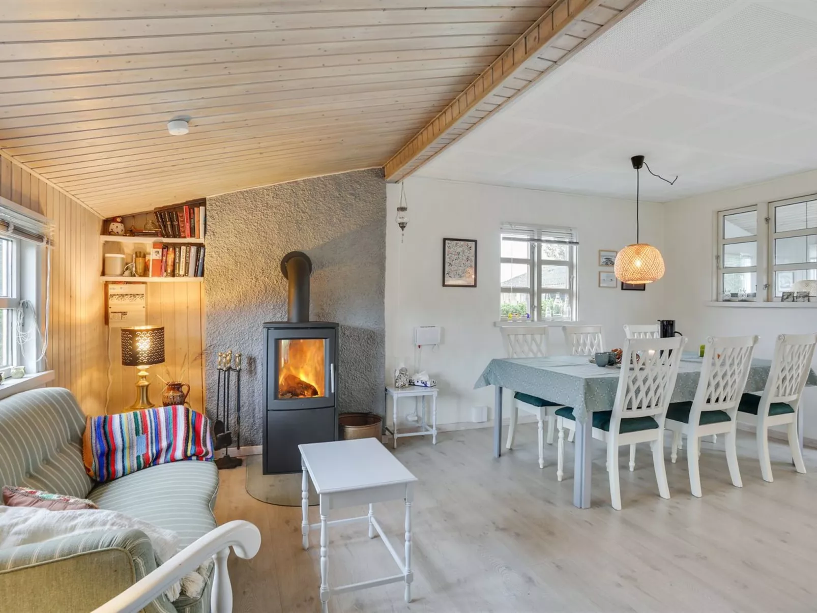 "Skaghe" - 200m from the sea-Binnen