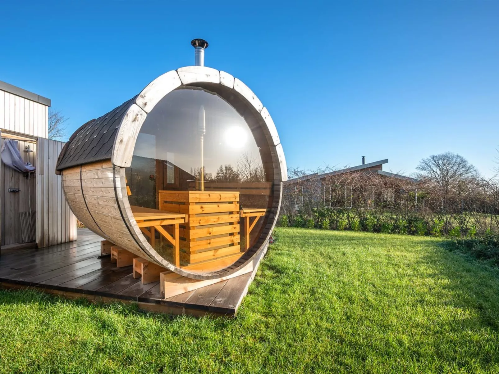 "Malfred" - 500m from the sea-Binnen