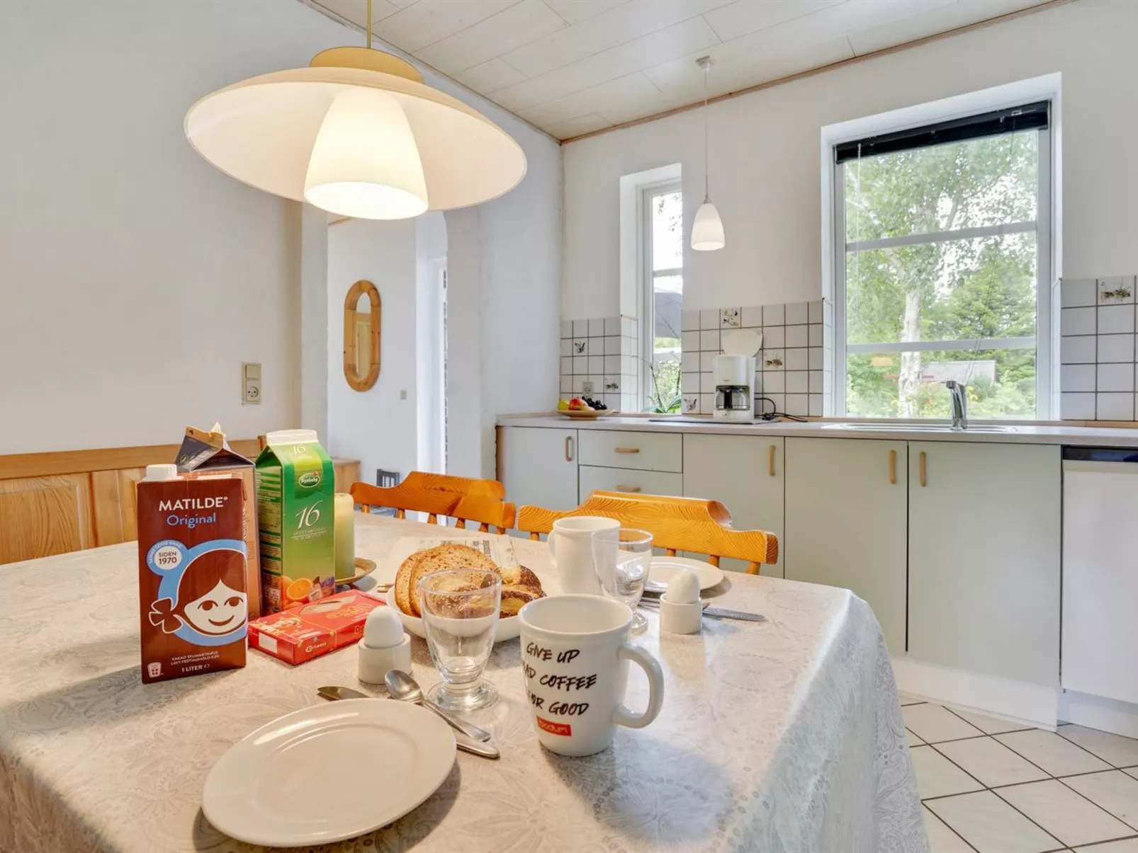 "Jonni" - 15km from the sea-Binnen