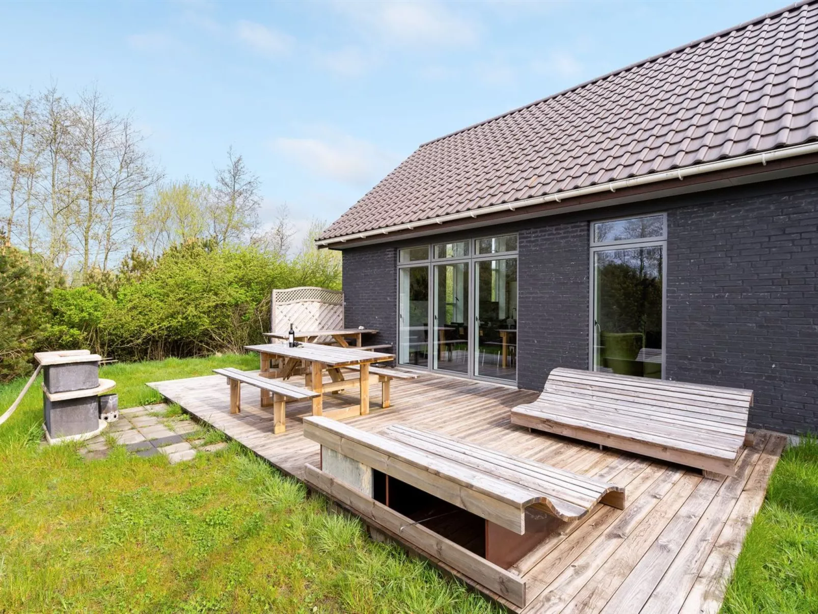 "Henrieta" - 4km from the sea-Buiten