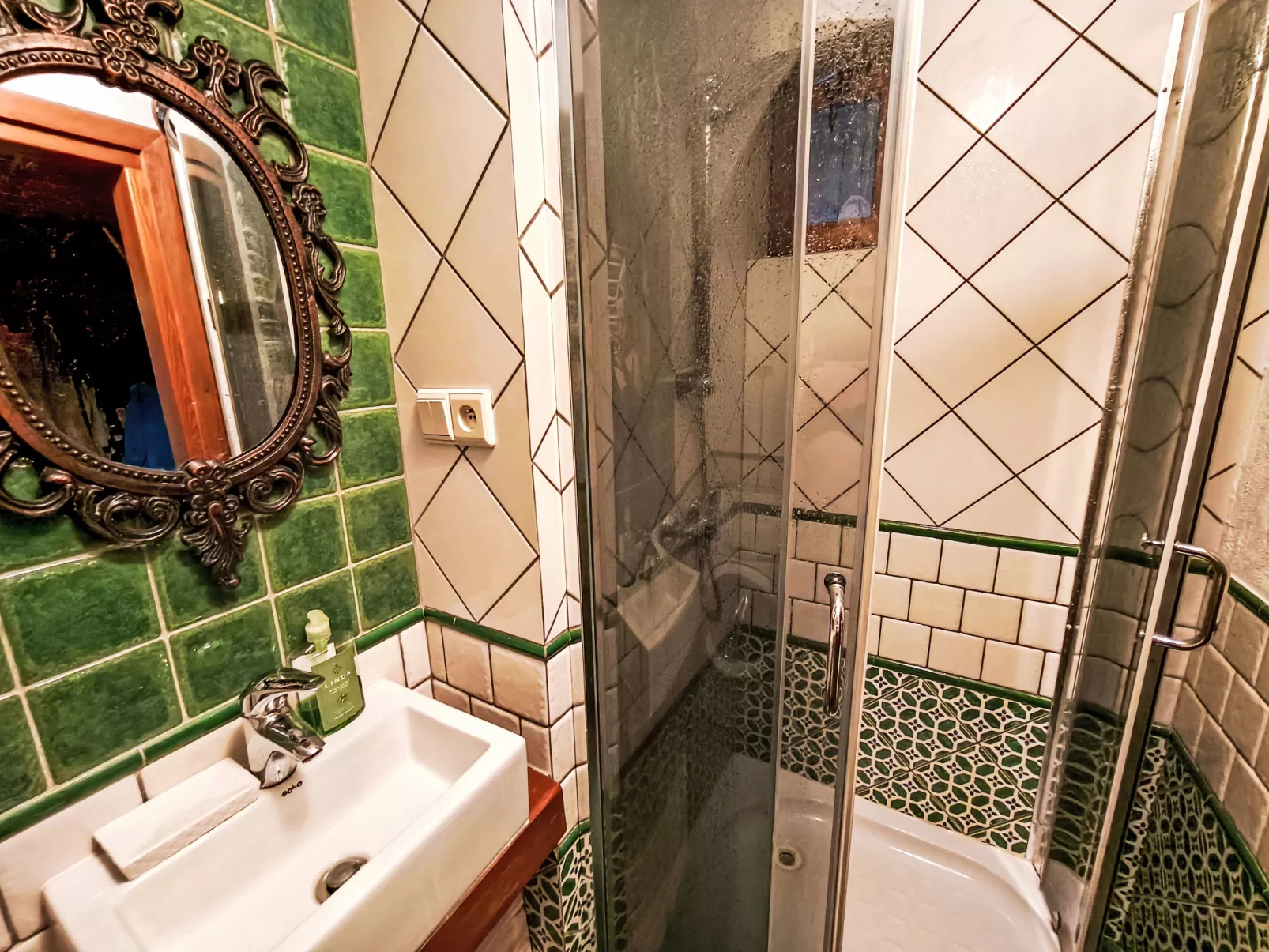 U Prababci Olgi-Binnen