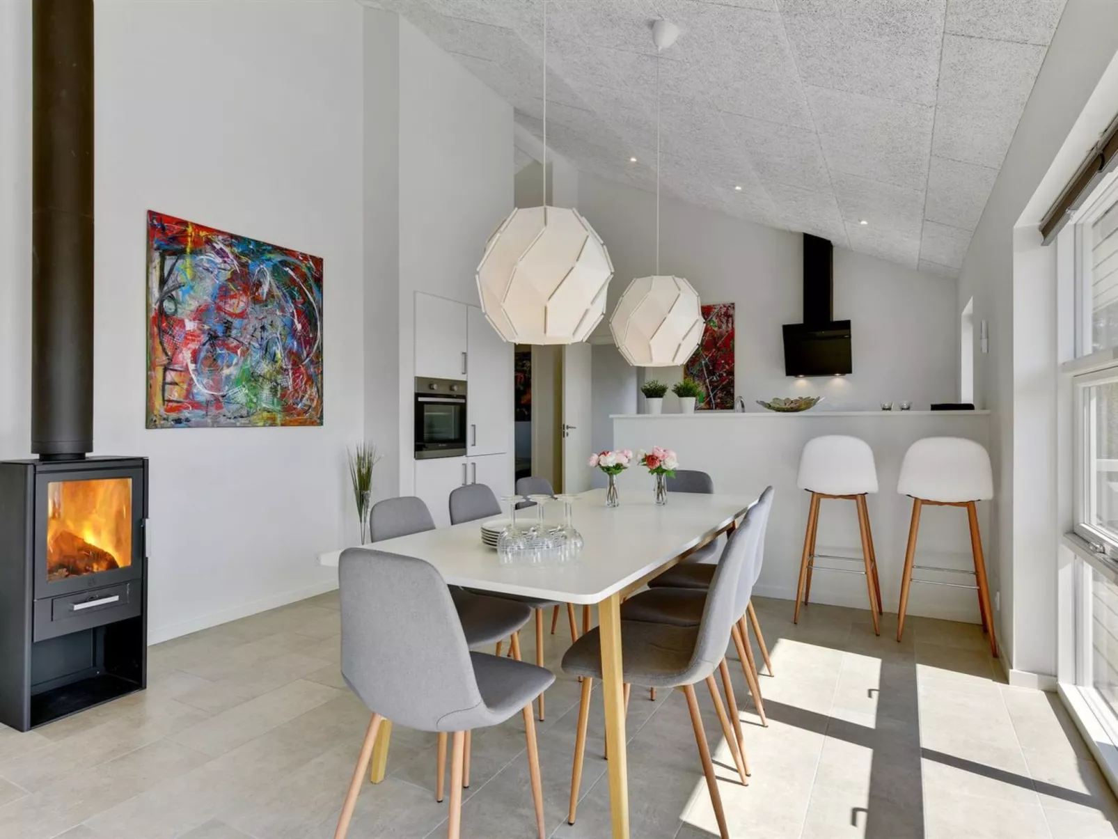 "Karen" - 900m from the sea-Binnen