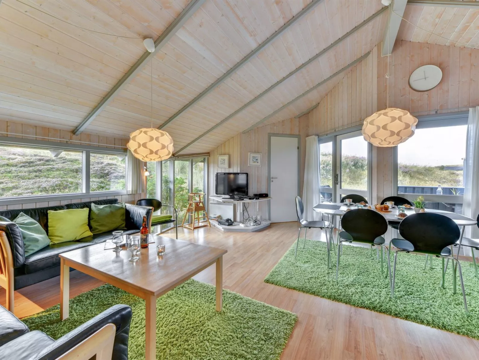 "Clara" - 500m from the sea-Binnen